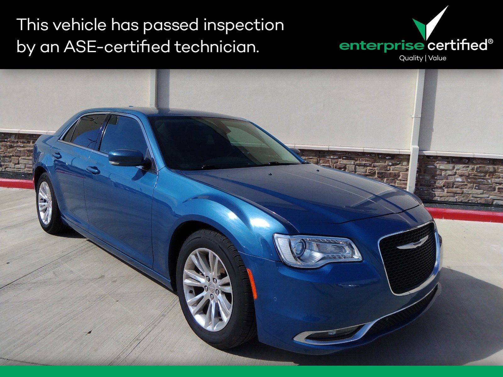 2021 Chrysler 300 Touring RWD