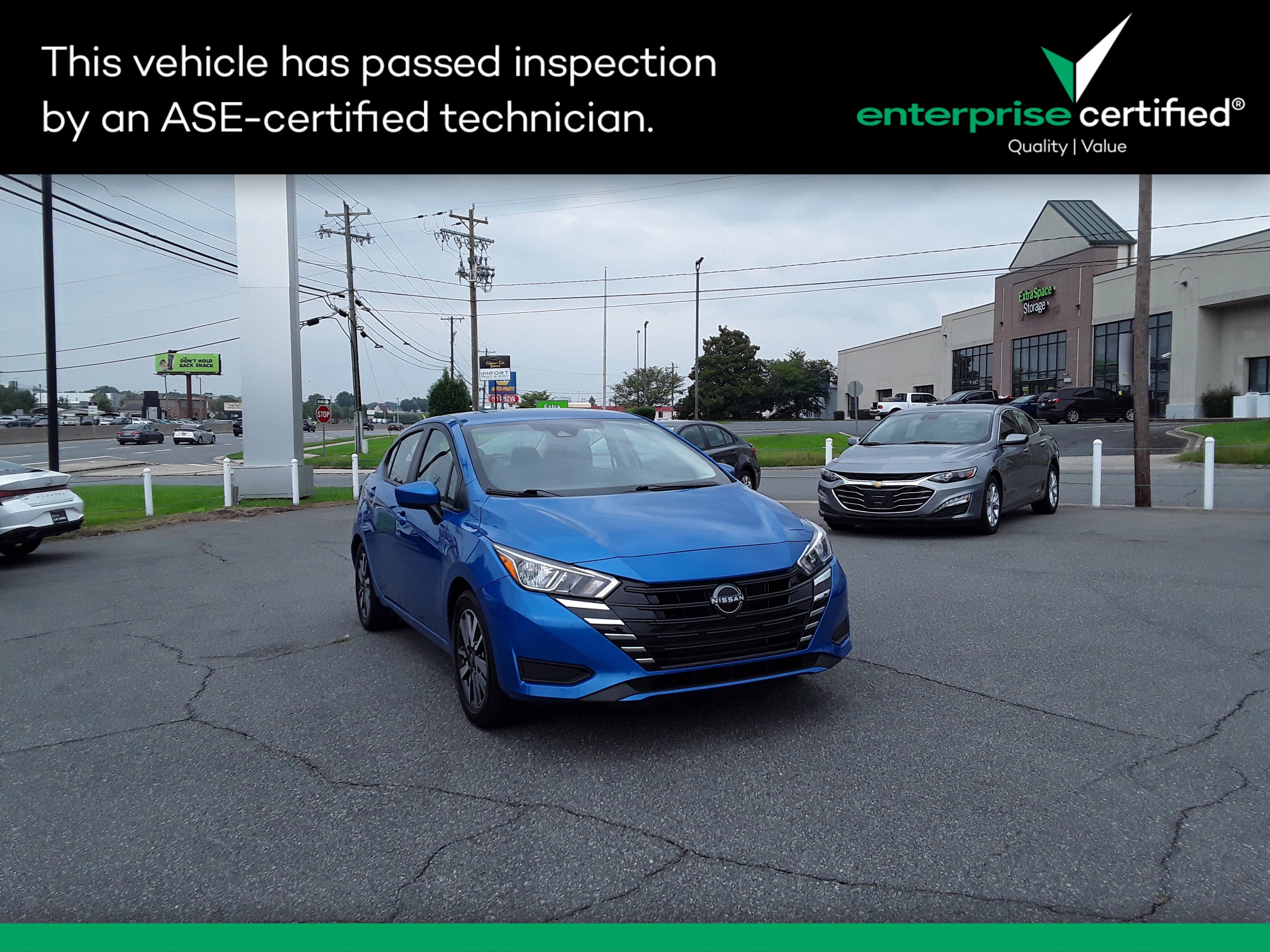 Used 2023 Nissan Versa SV CVT