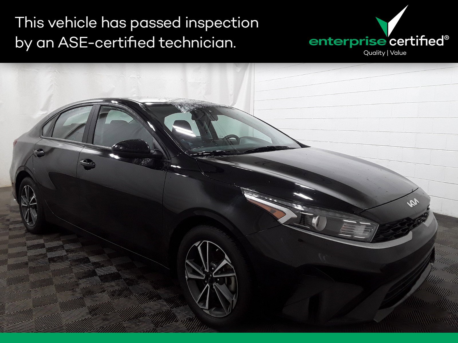 Used 2023 Kia Forte LXS IVT