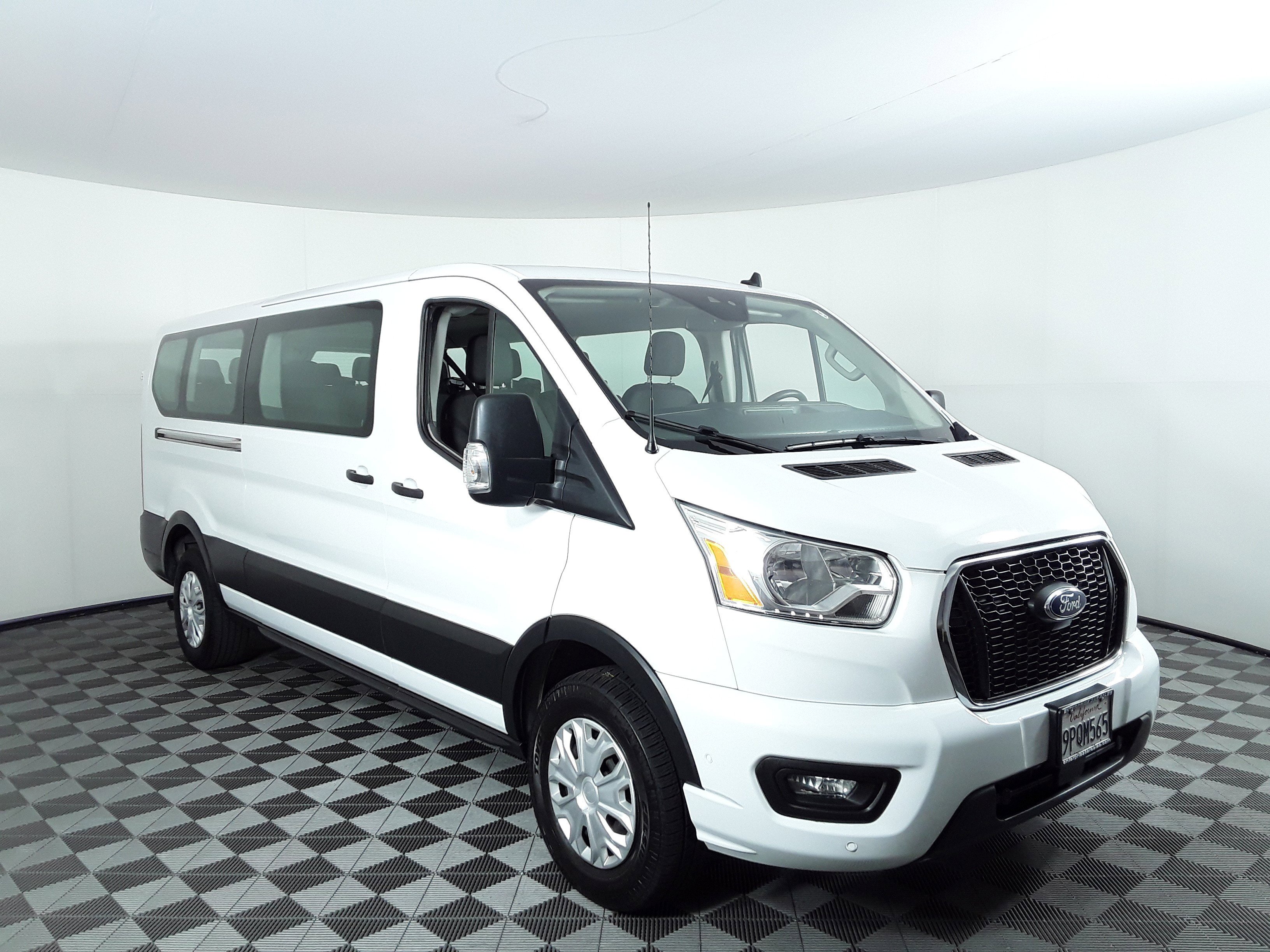 Used 2021 Ford Transit Passenger Wagon T-350 148" Low Roof XLT RWD