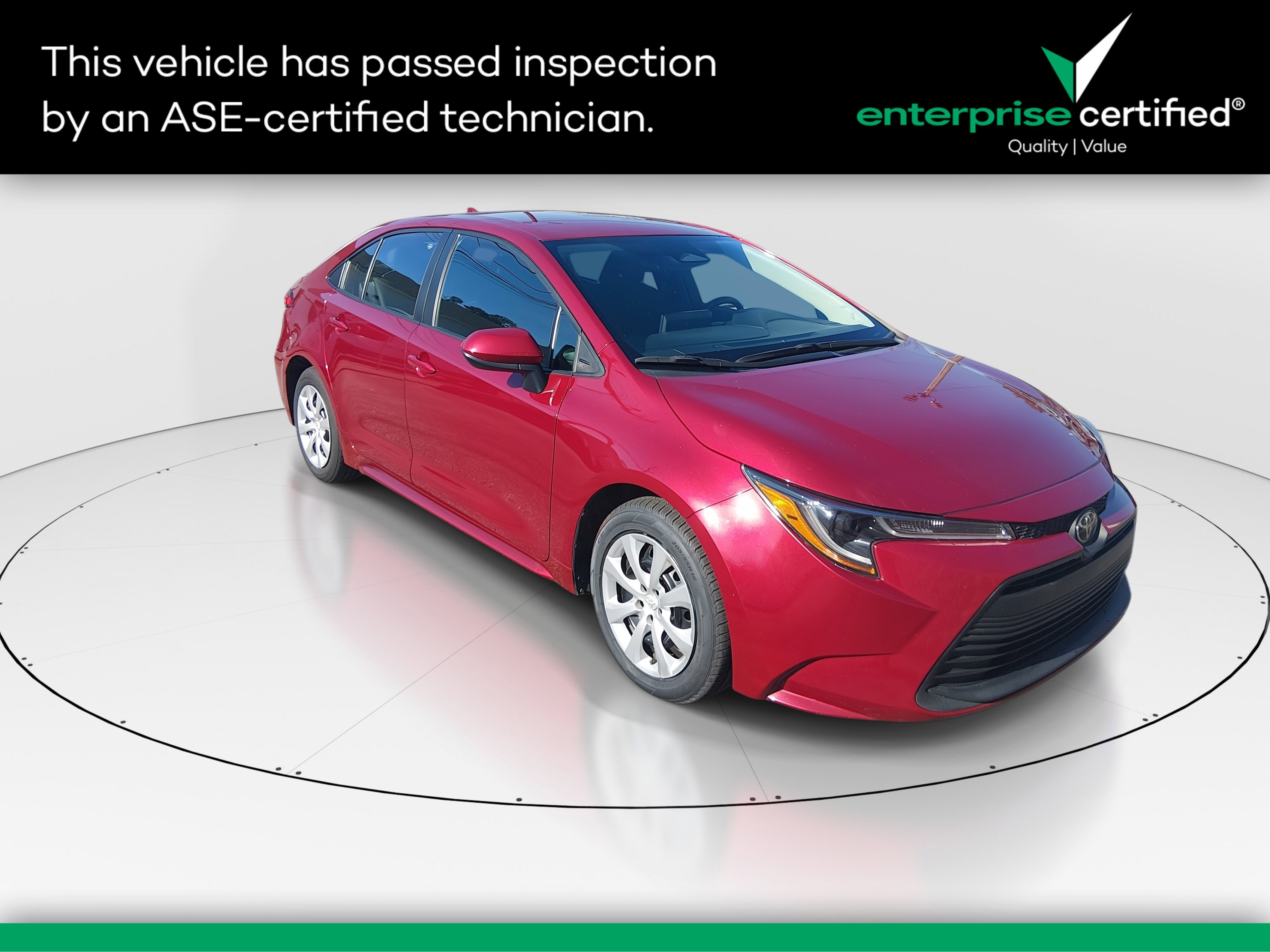 2024 Toyota Corolla LE's photo