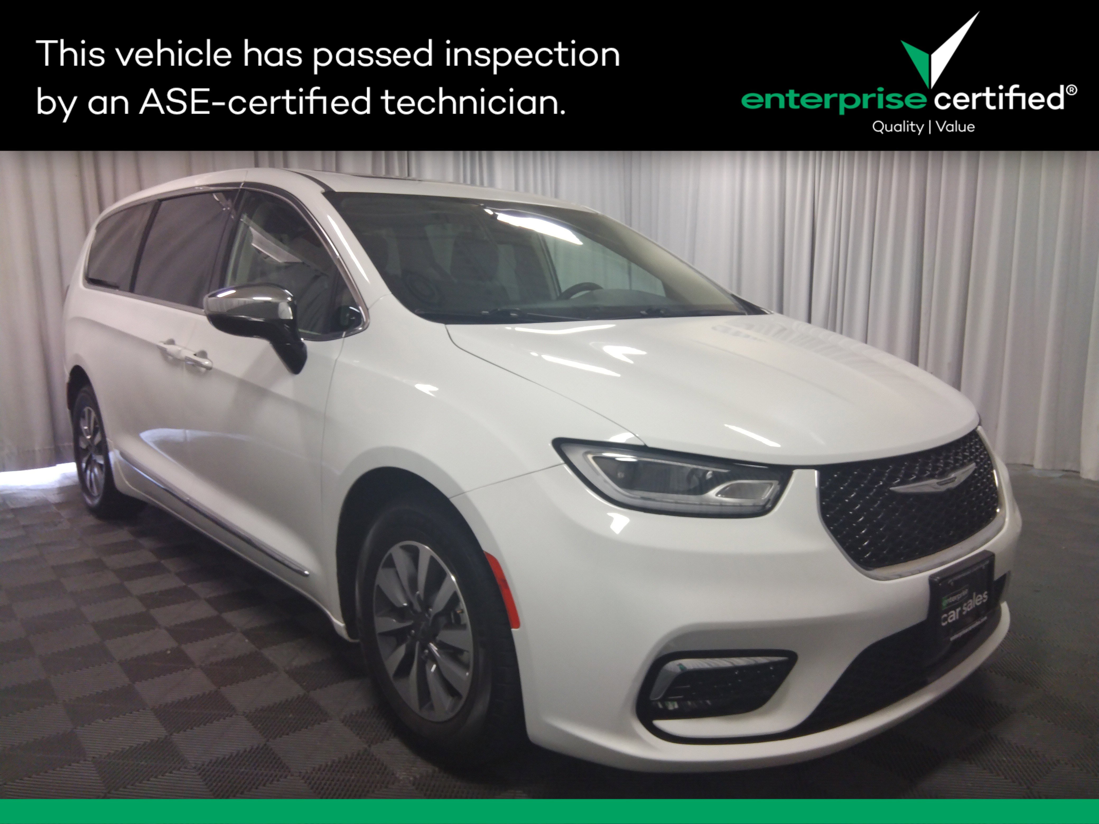 2023 Chrysler Pacifica Hybrid Limited FWD