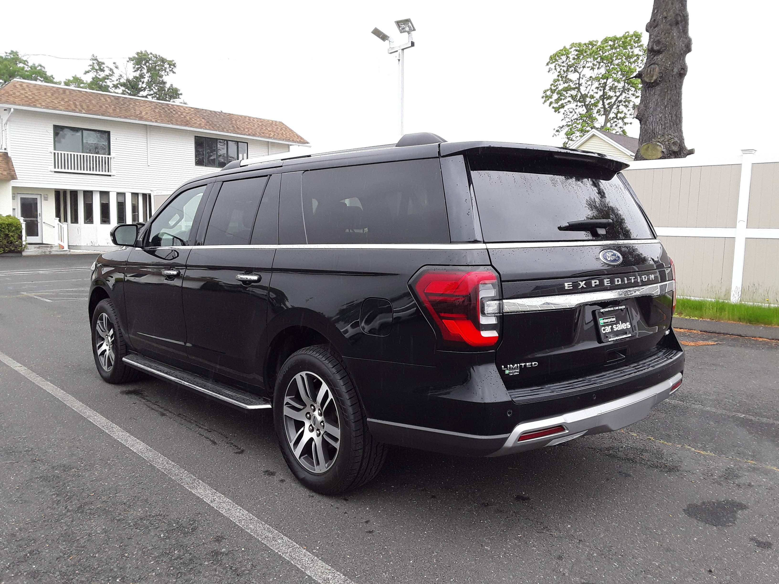 Image 4 of Used 2022 Ford Expedition Max Limited 4x4