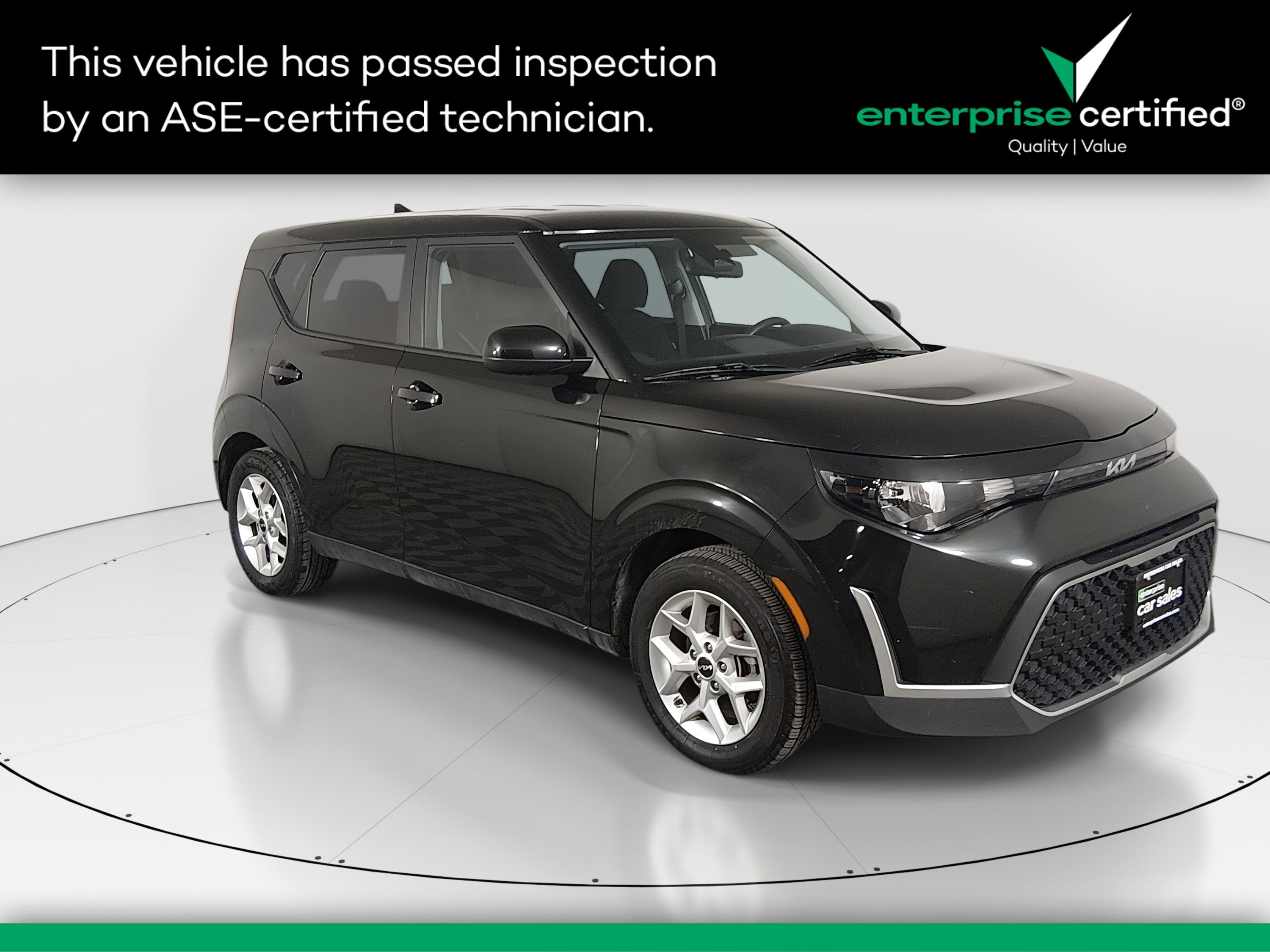 2023 Kia Soul LX's photo