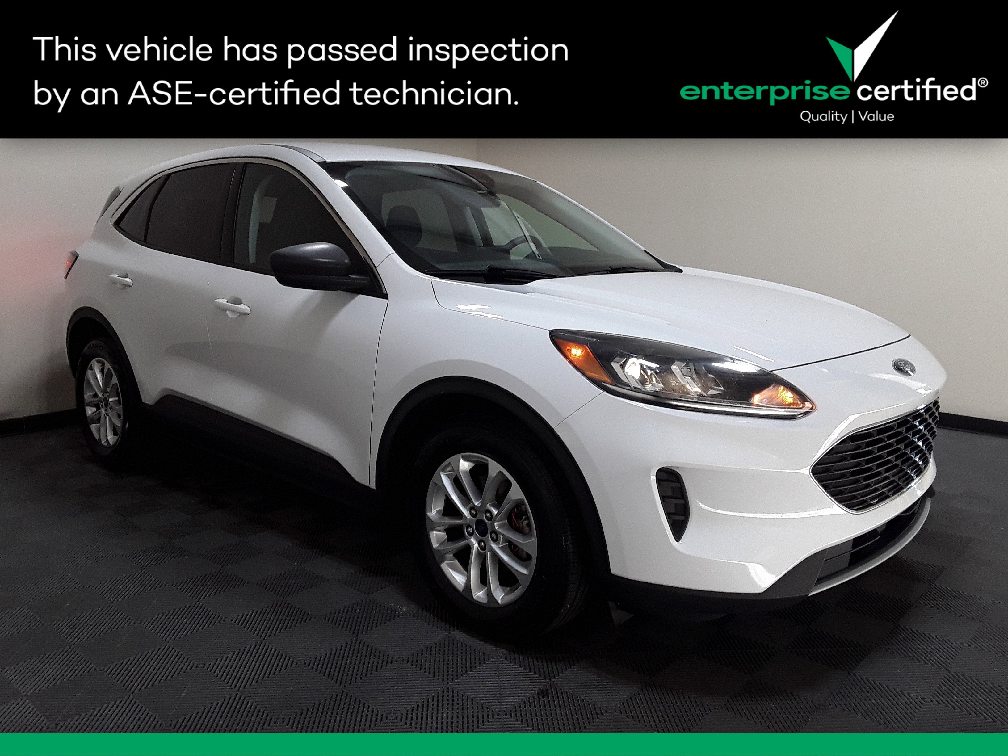 2022 Ford Escape SE FWD