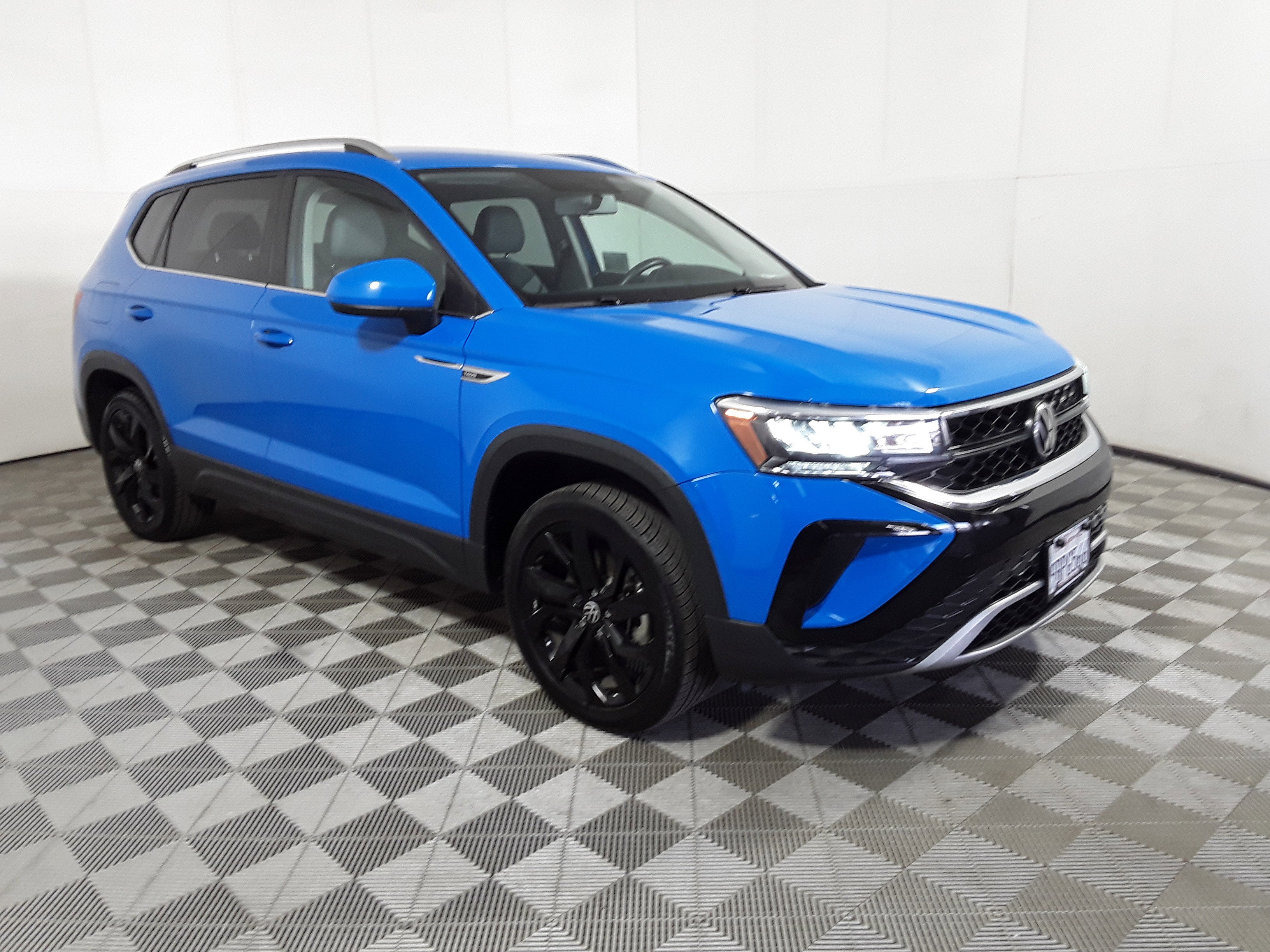2022 Volkswagen Taos SE FWD