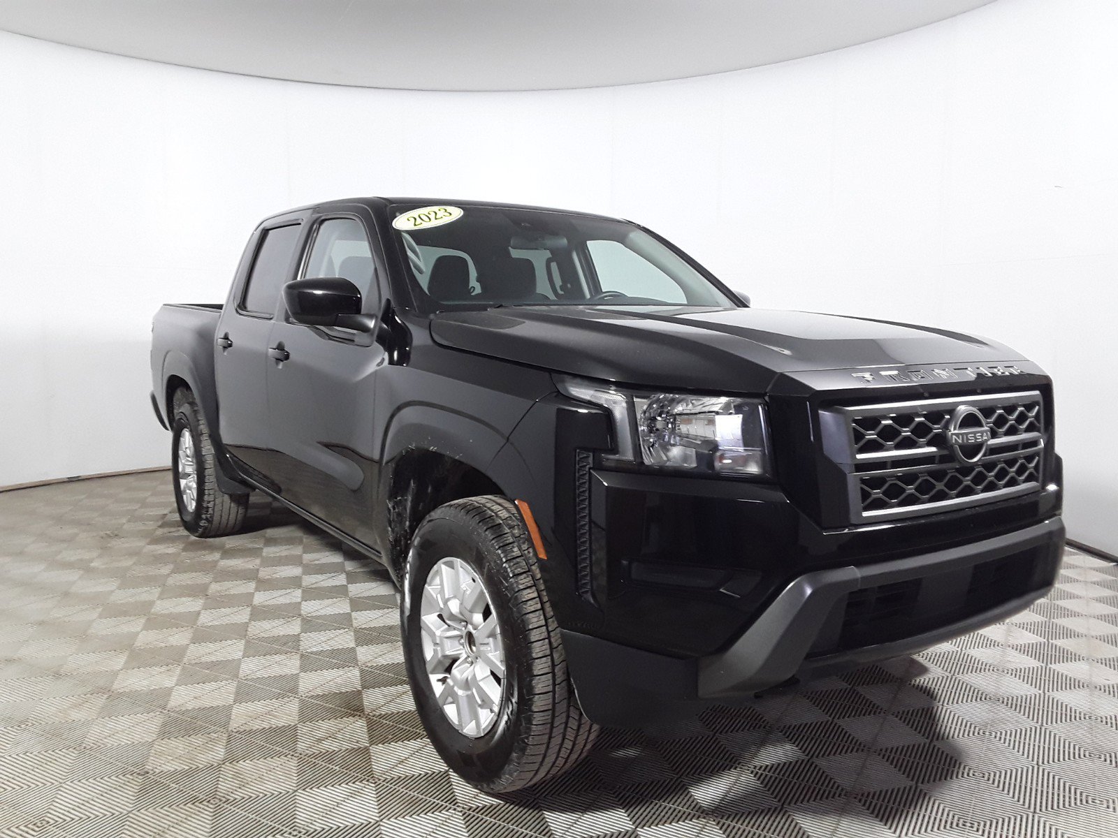 2023 Nissan Frontier Crew Cab 4x4 SV Auto