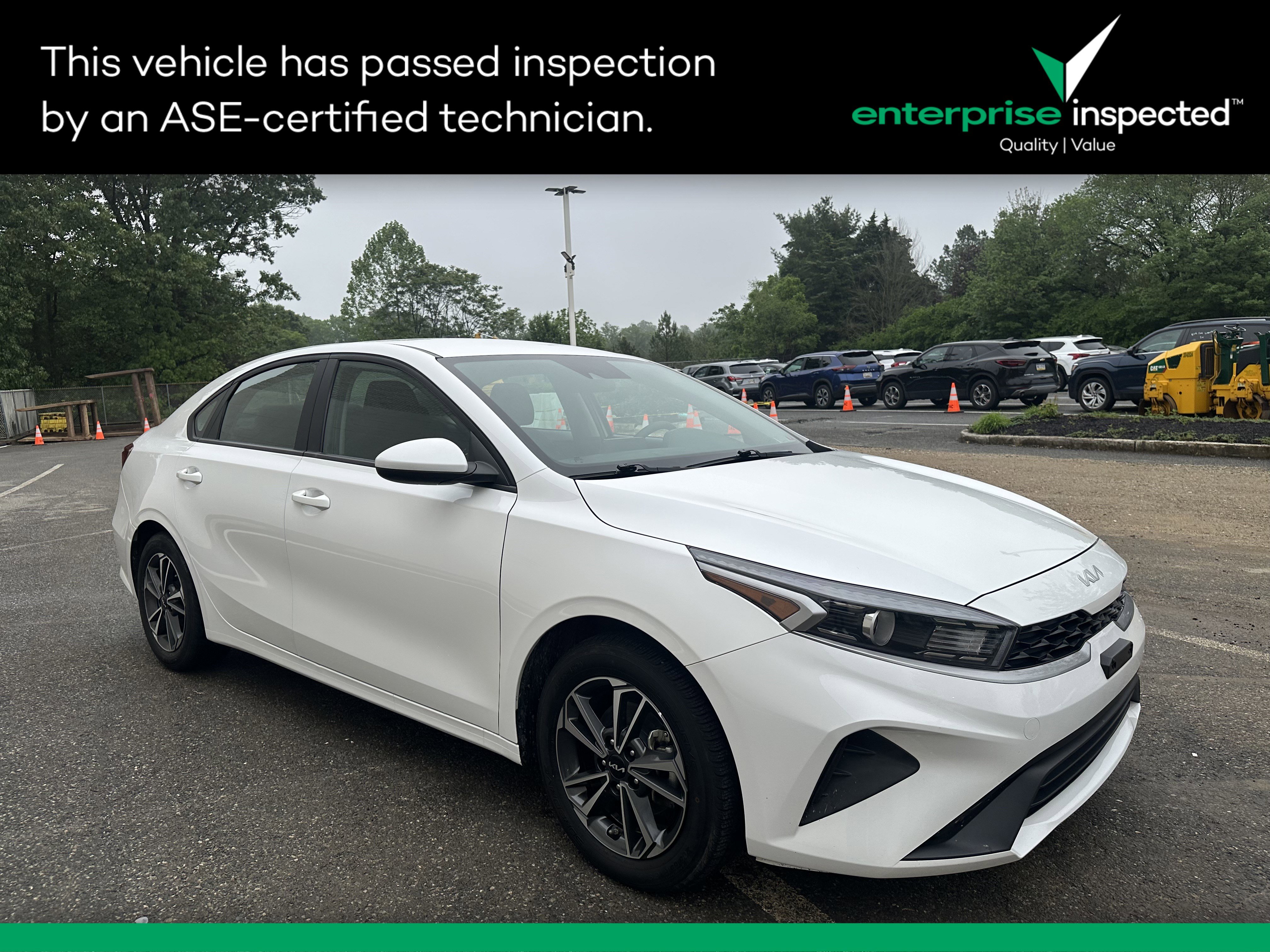 2023 Kia Forte LXS IVT
