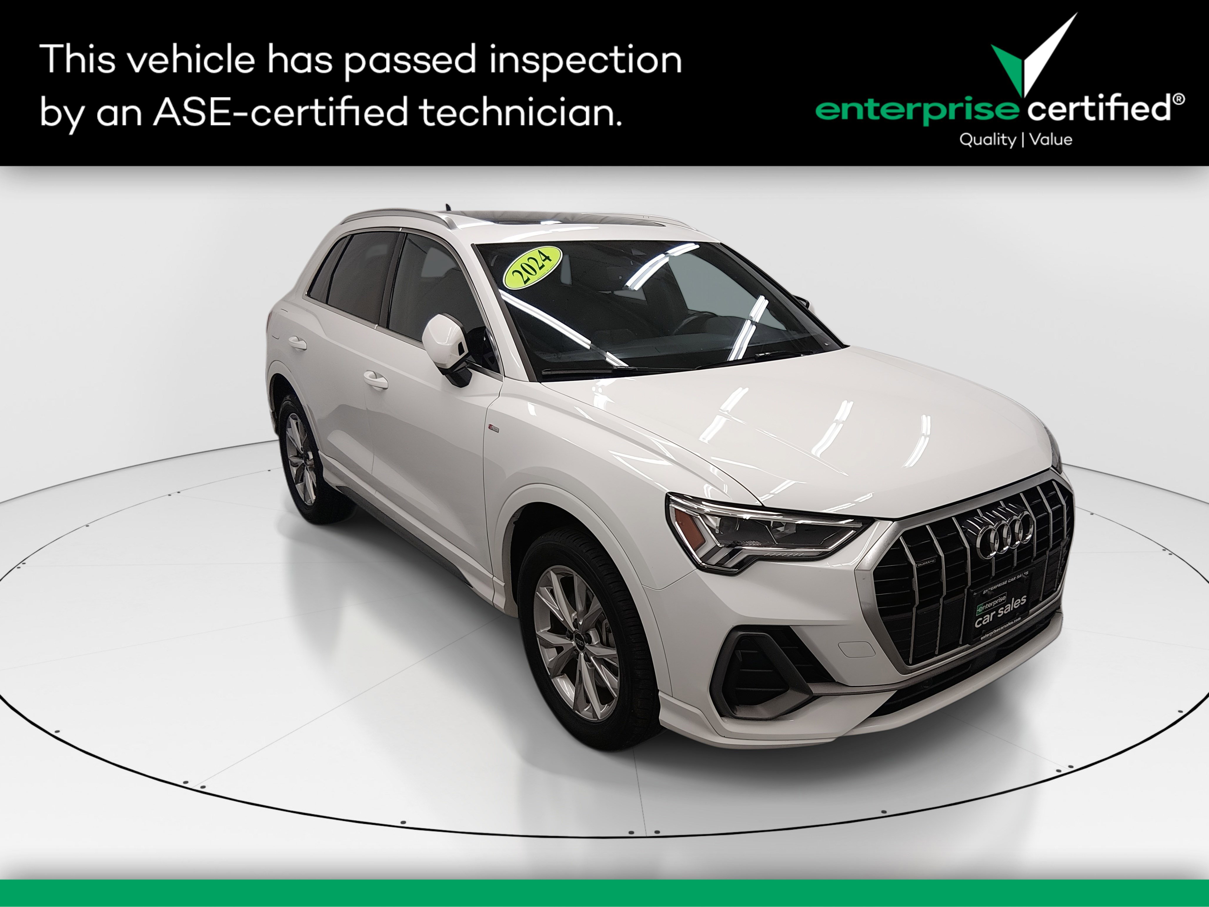 2024 Audi Q3 S Line Premium's photo