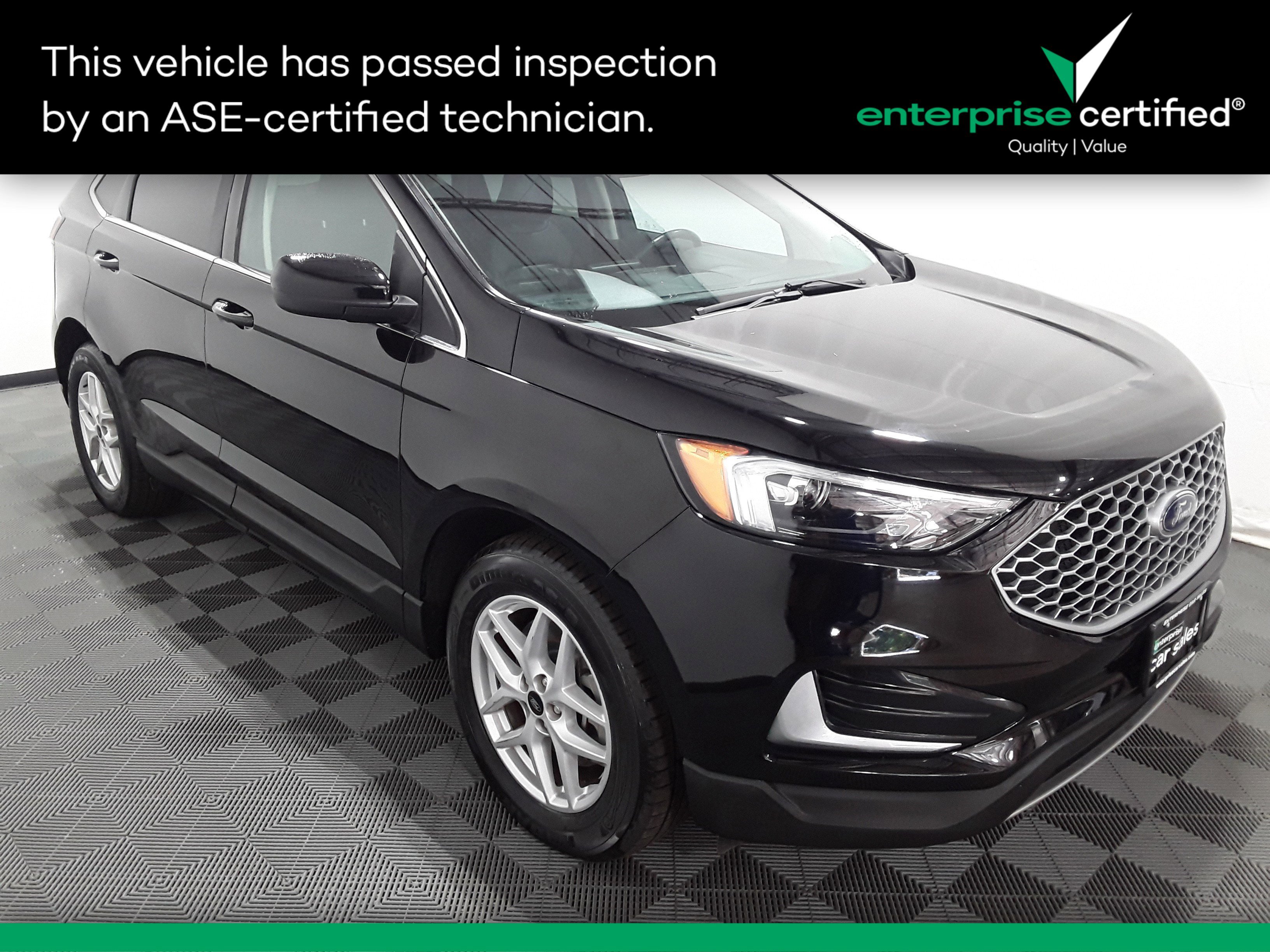 Used 2023 Ford Edge SEL AWD