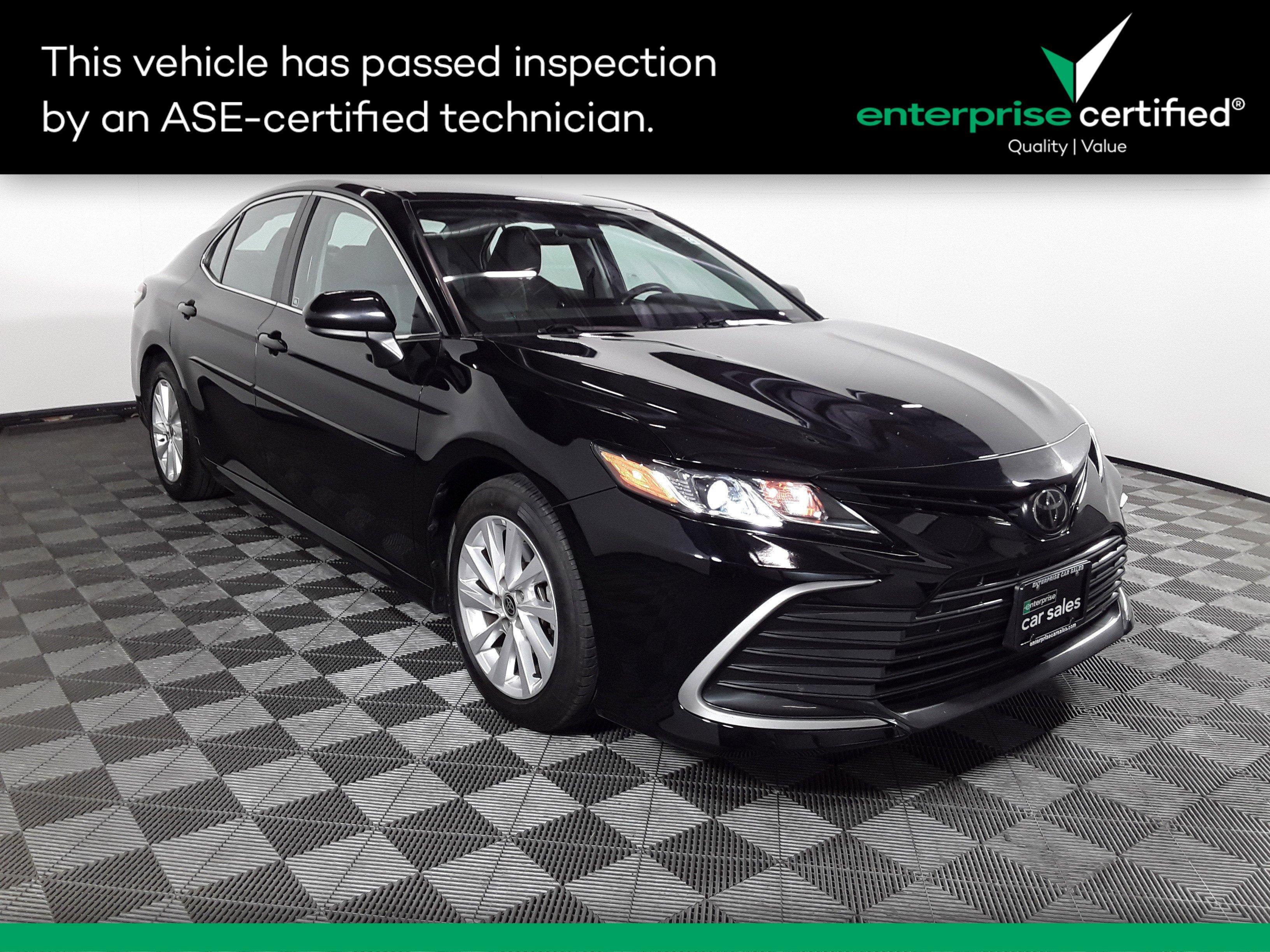 2023 Toyota Camry LE Auto