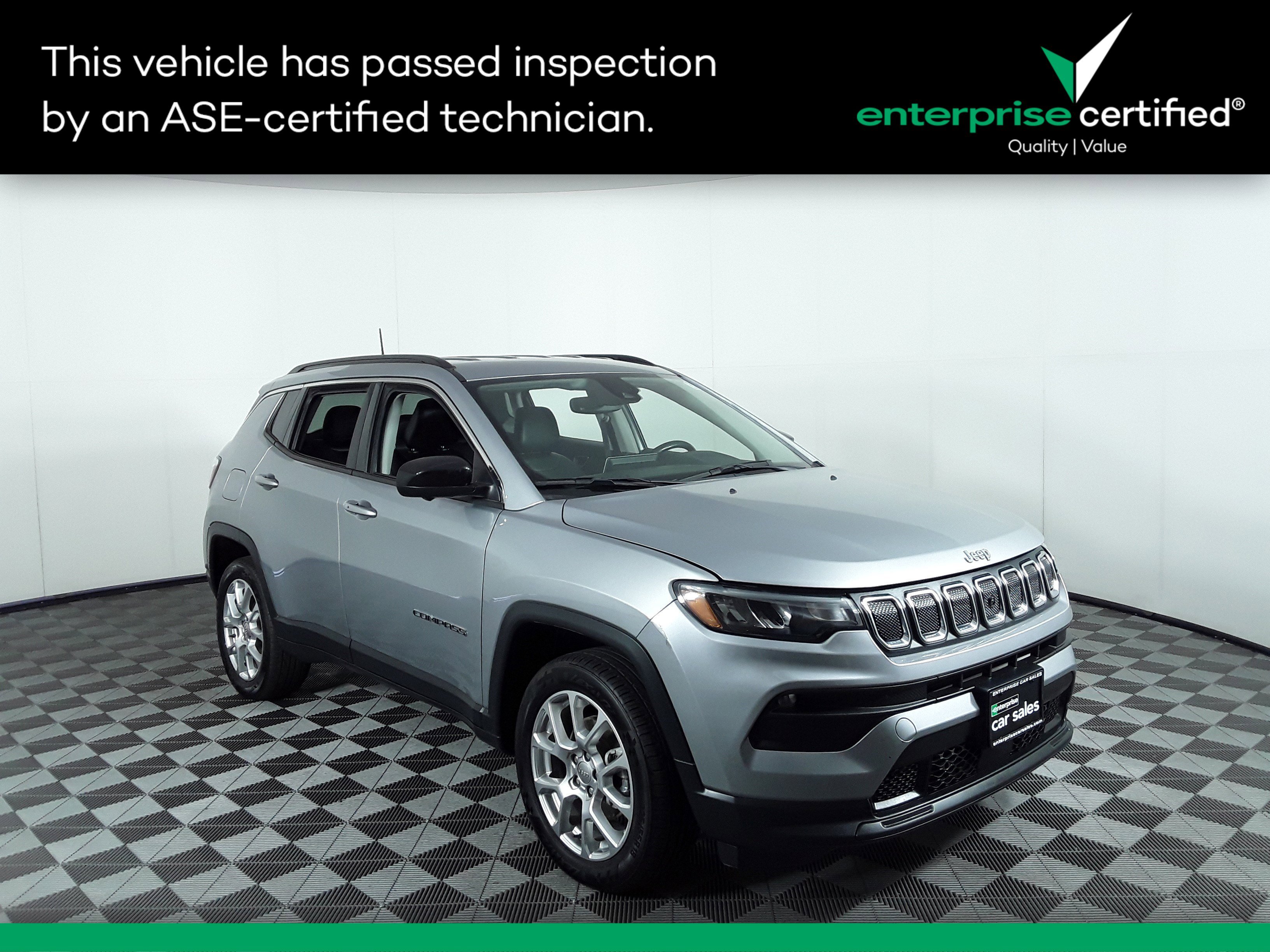 2022 Jeep Compass Latitude Lux