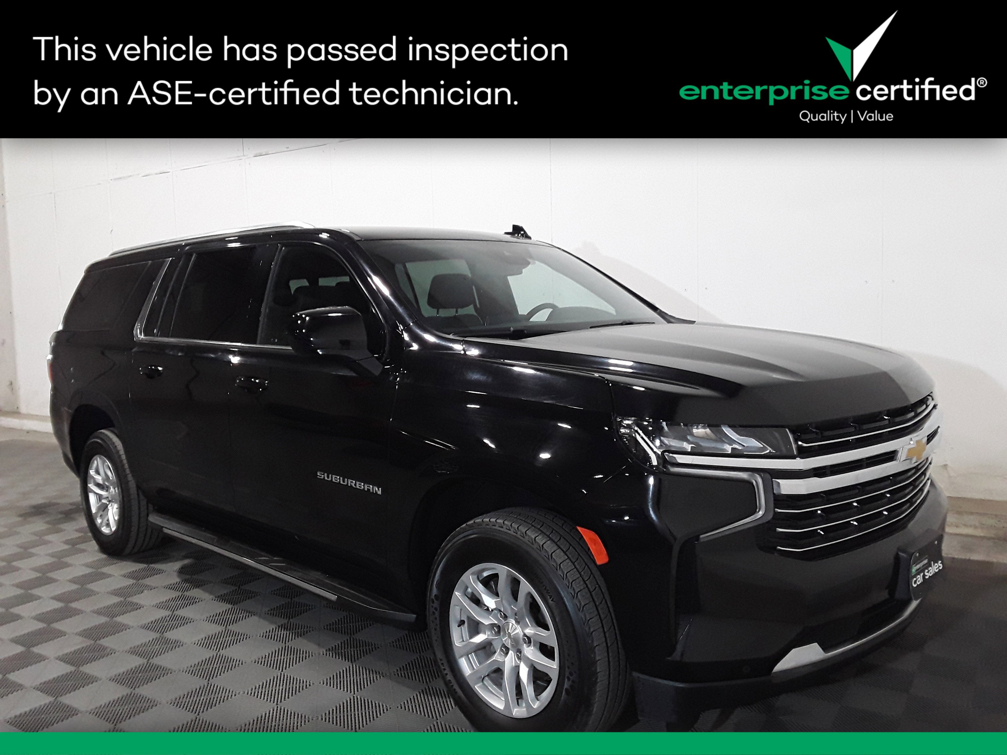 2023 Chevrolet Suburban 4WD 4dr LT