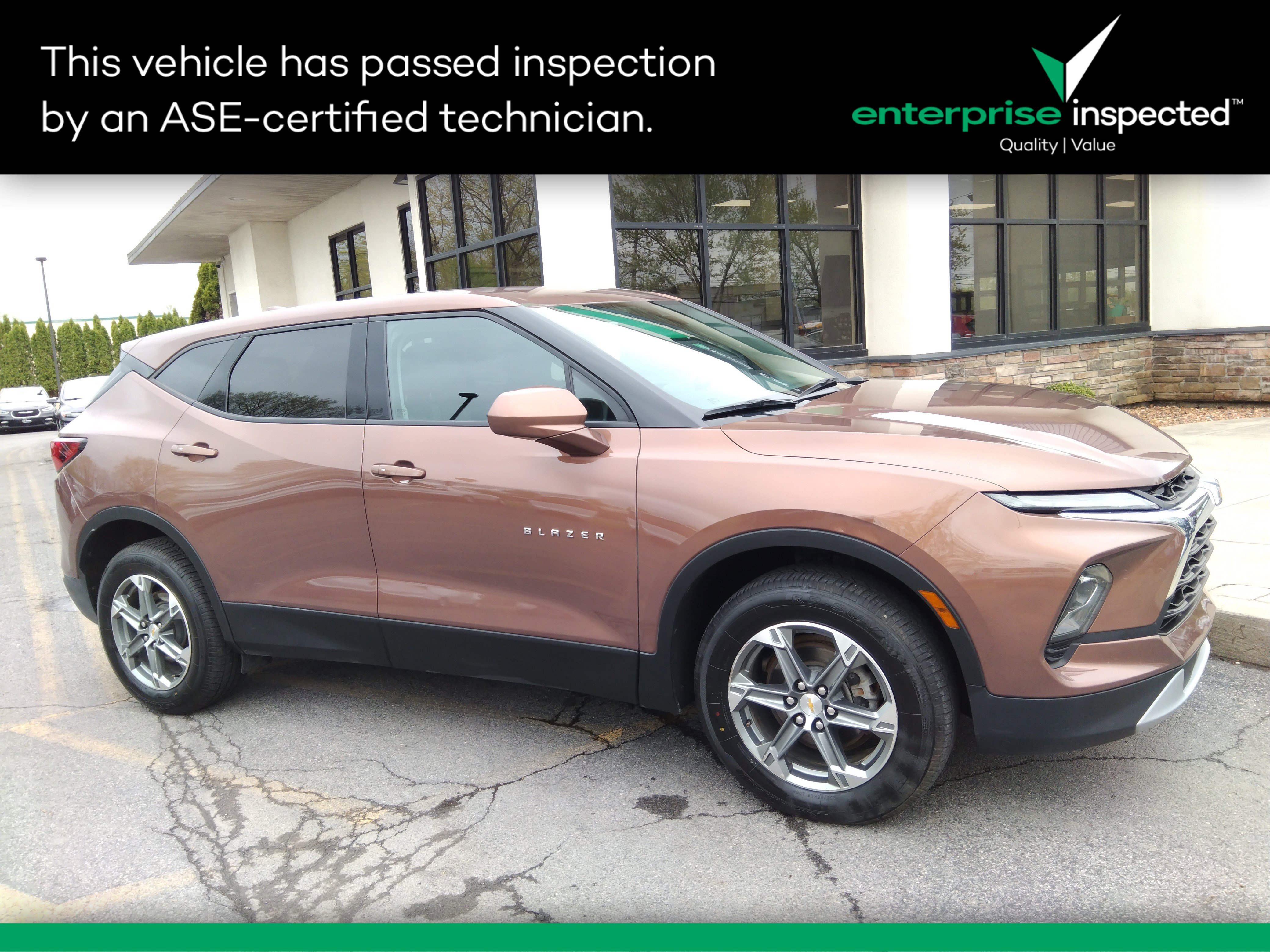 2023 Chevrolet Blazer LT AWD 4dr
