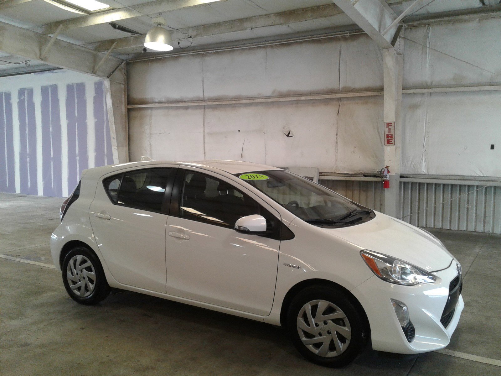 Used 2015 Toyota      c     f    cc  f f Prius c 5dr HB One