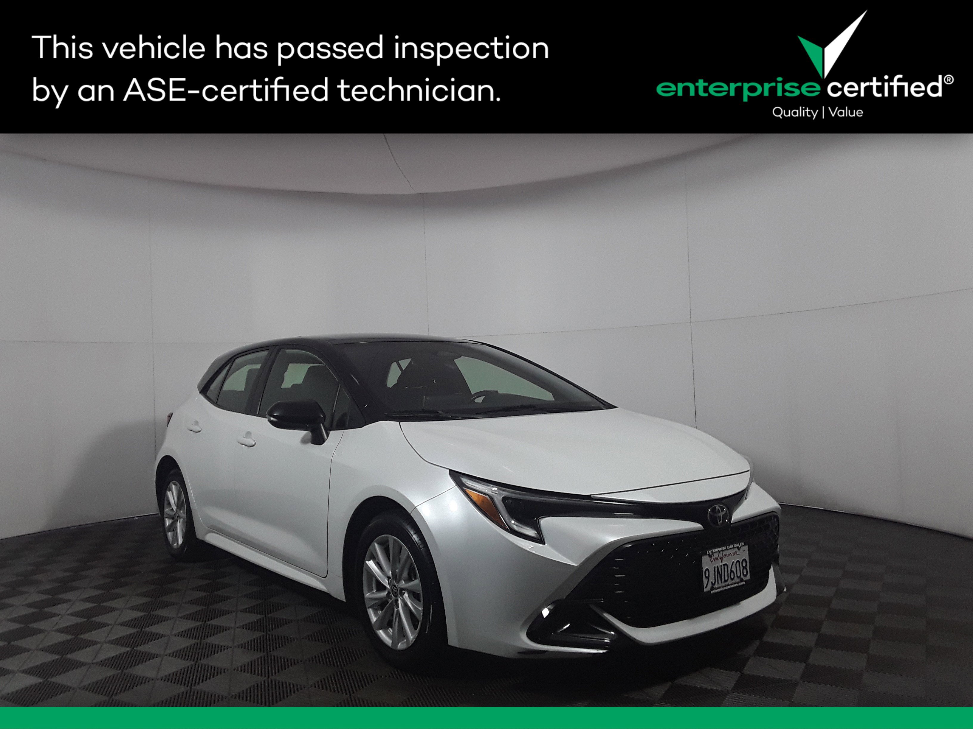 Used 2024 Toyota Corolla Hatchback SE CVT