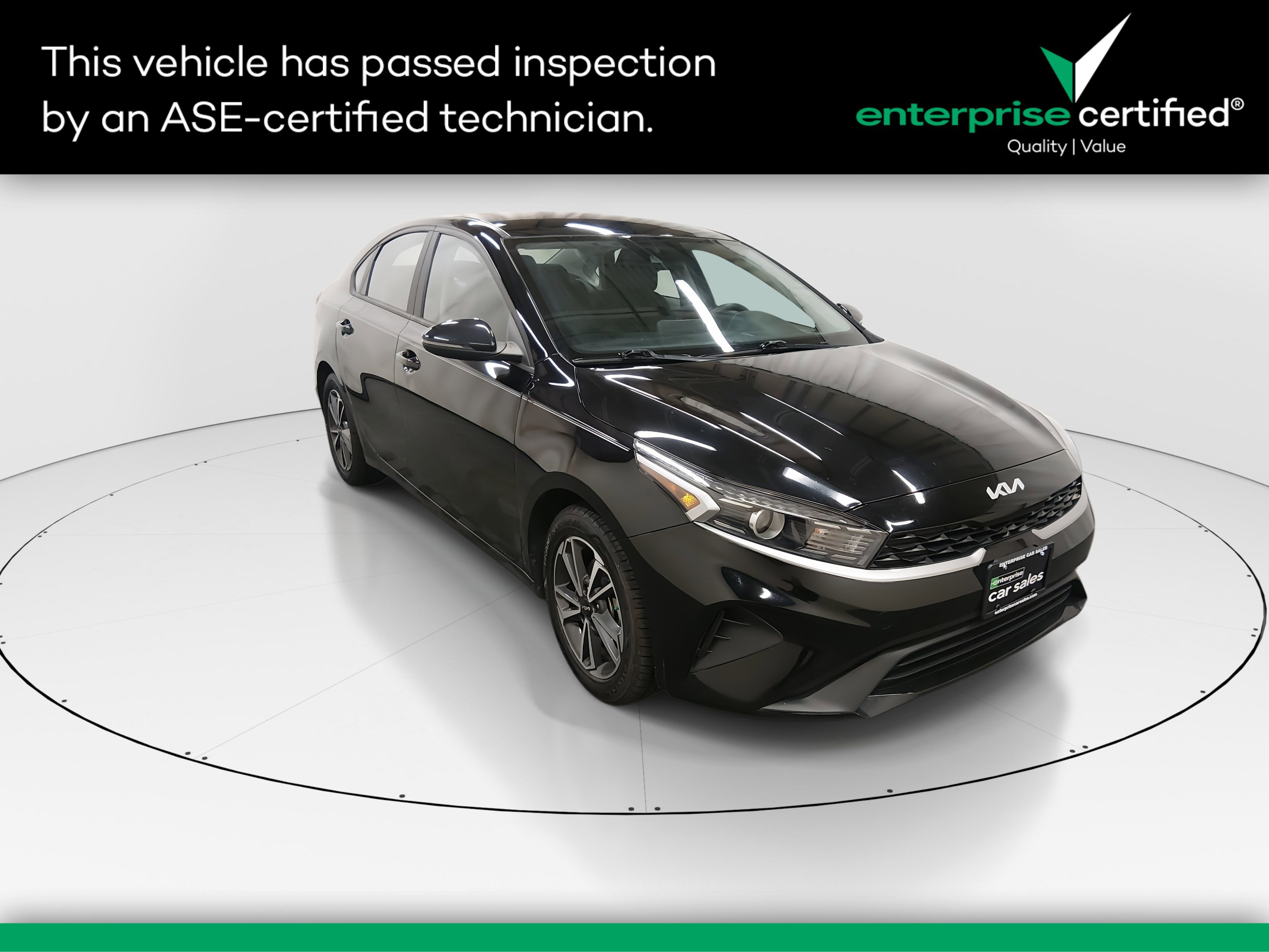 Used 2023 Kia Forte LXS IVT