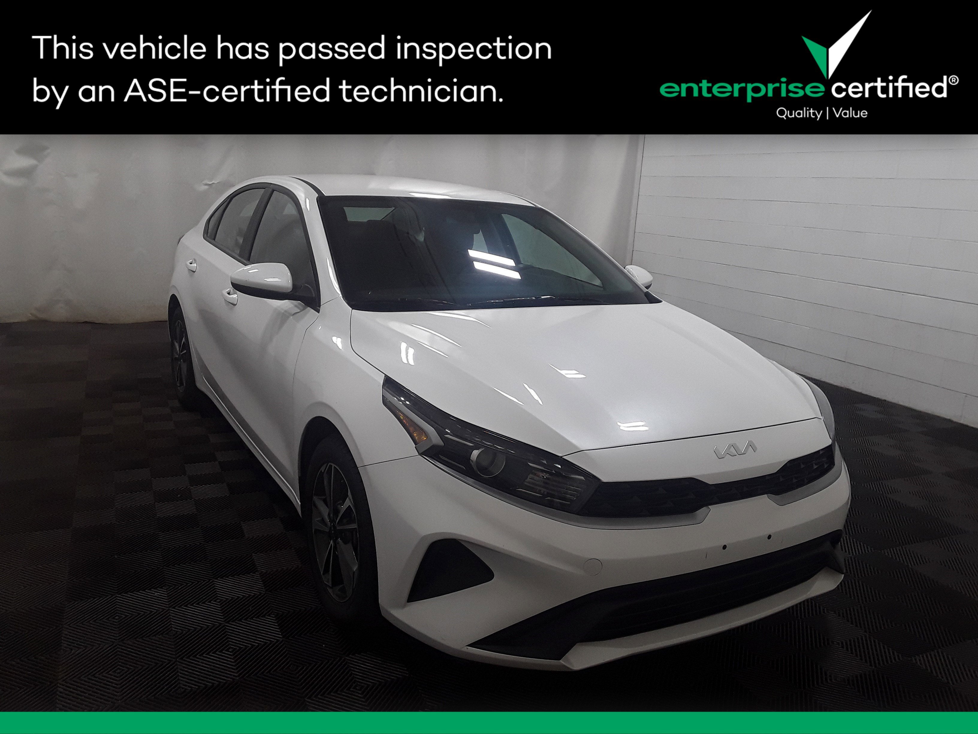 2024 Kia Forte LXS IVT