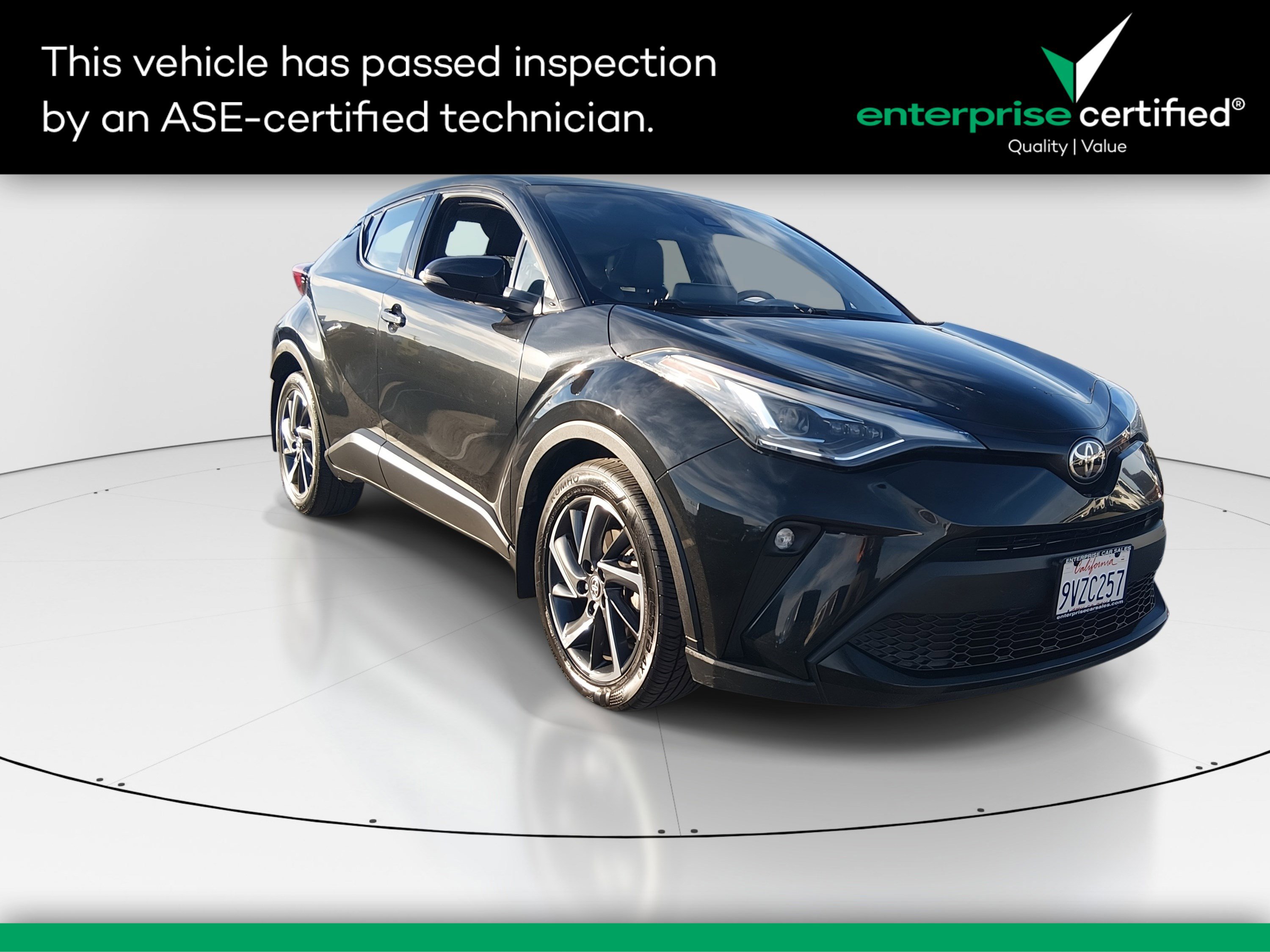 2022 Toyota C-HR Limited's photo