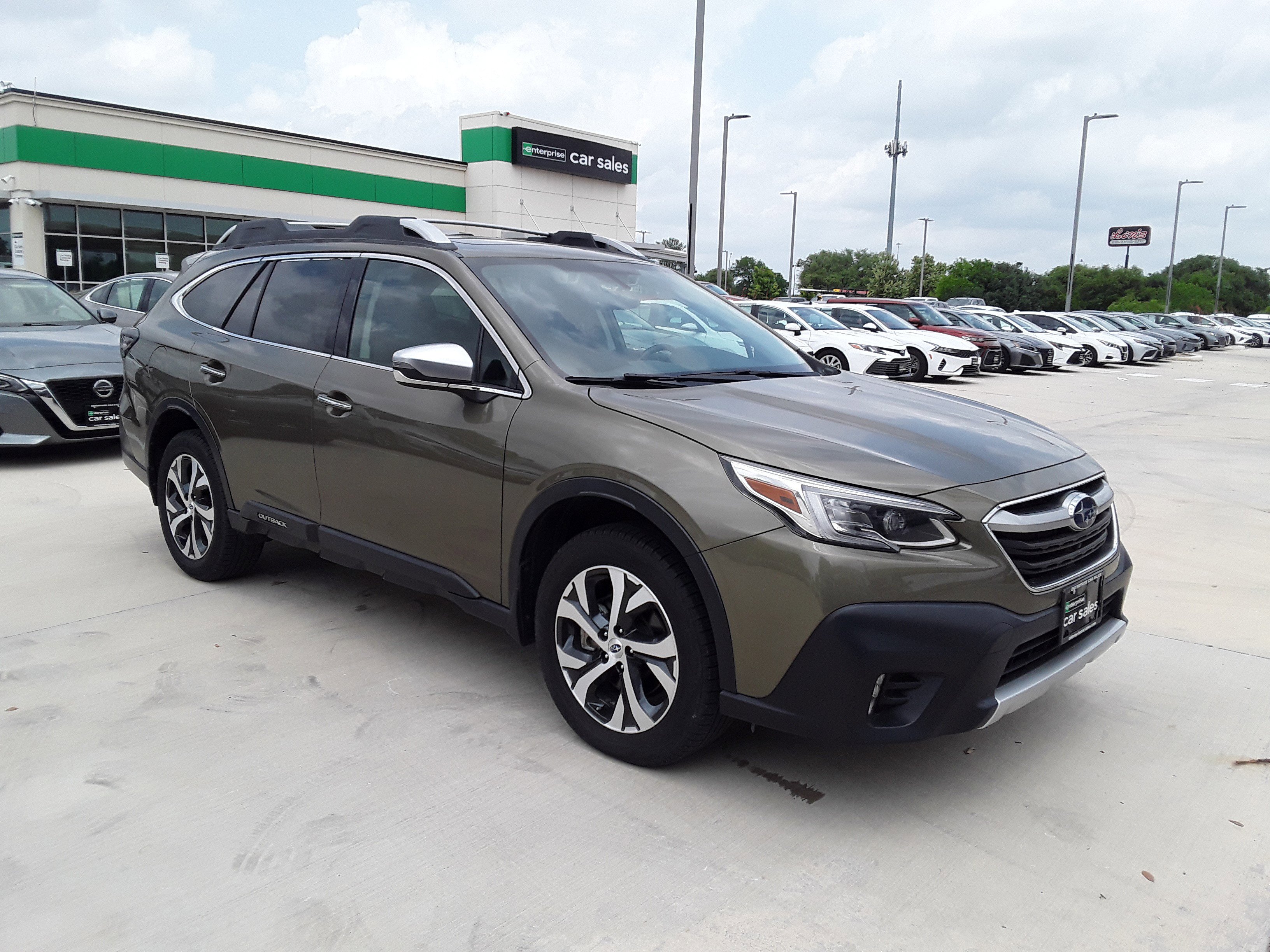 2021 Subaru Outback Touring XT CVT