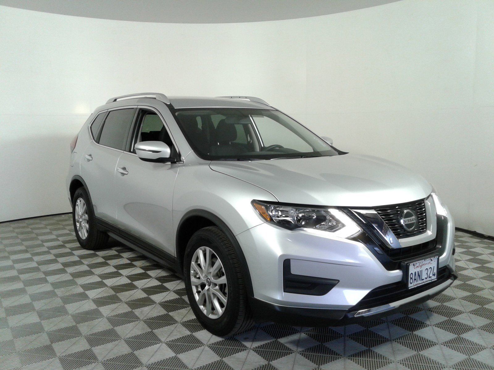 Used 2018 Nissan Rogue FWD SV