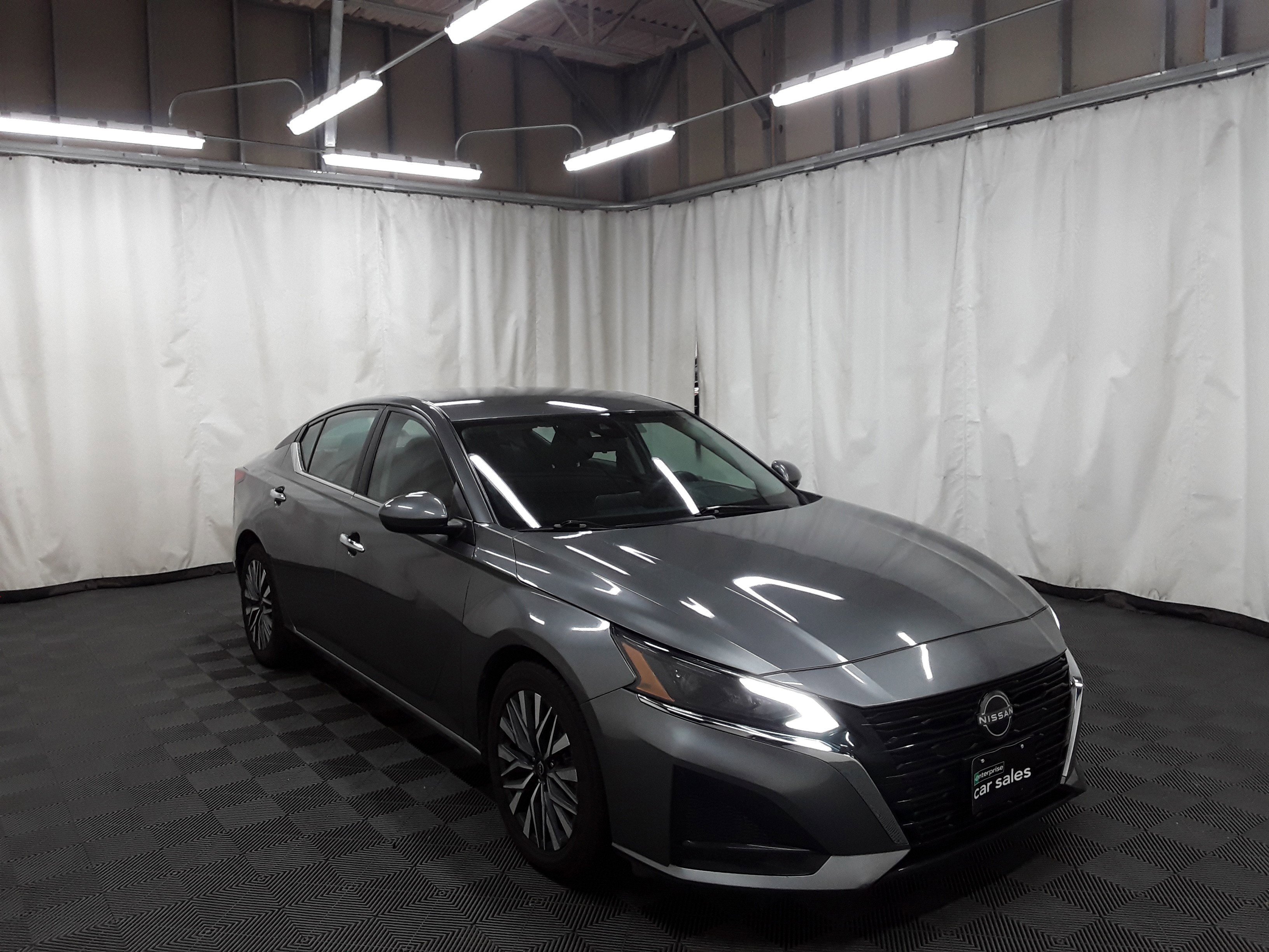 2023 Nissan Altima 2.5 SV Sedan