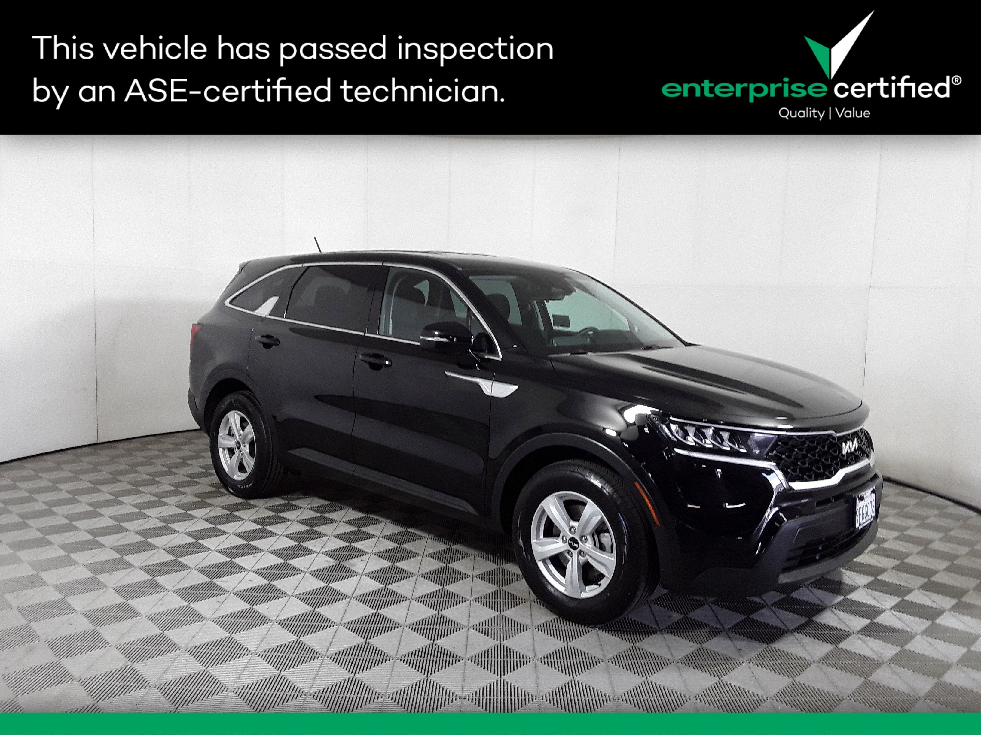 Used 2023 Kia Sorento LX FWD