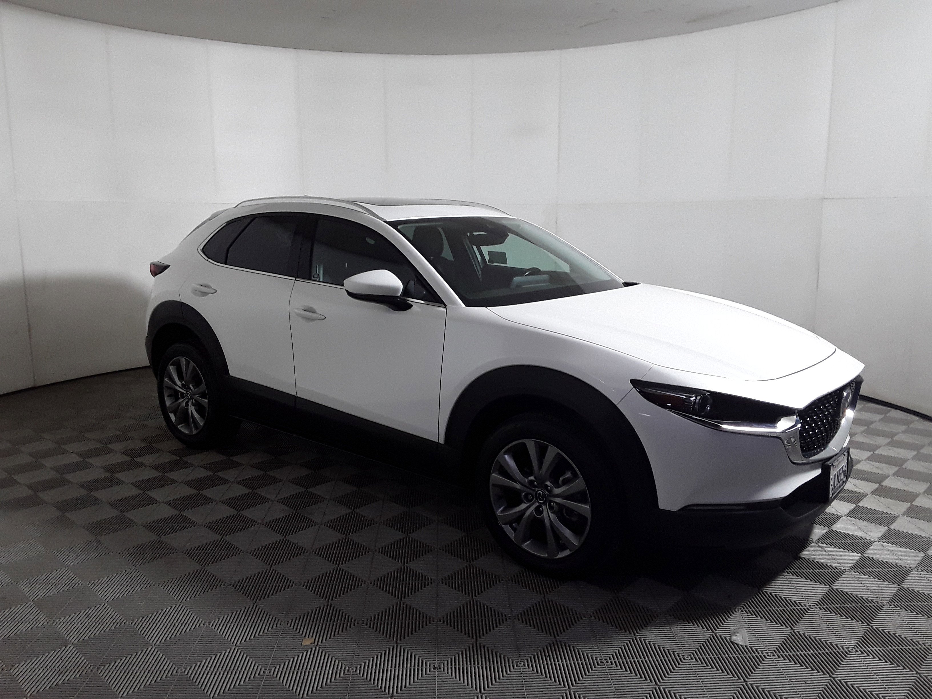 2023 Mazda CX-30 Premium's photo