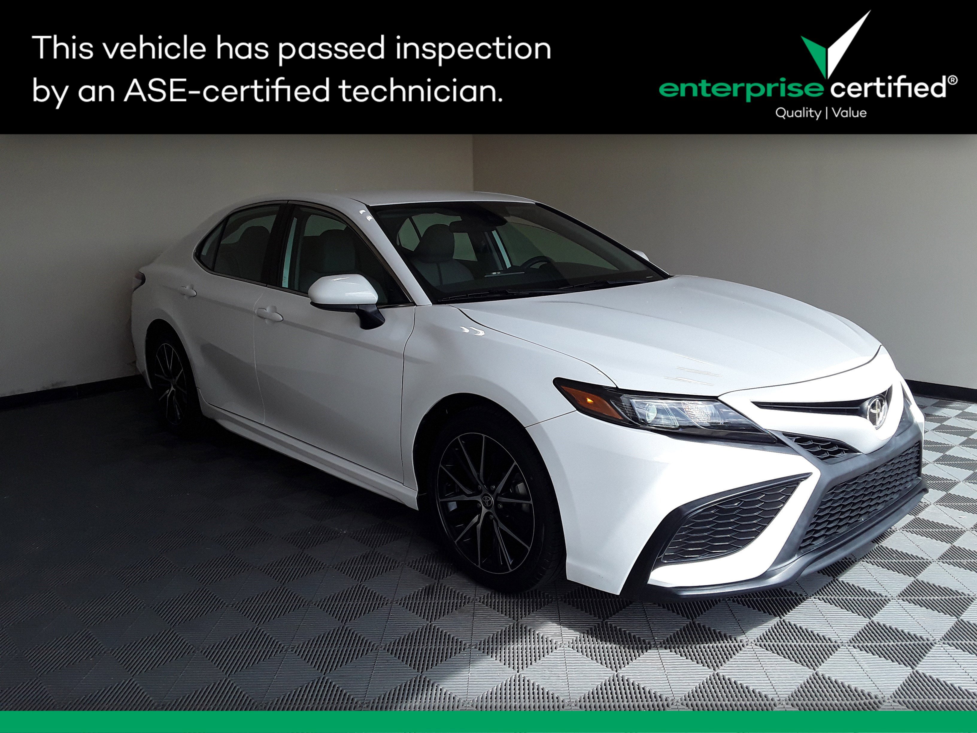 2021 Toyota Camry SE Auto