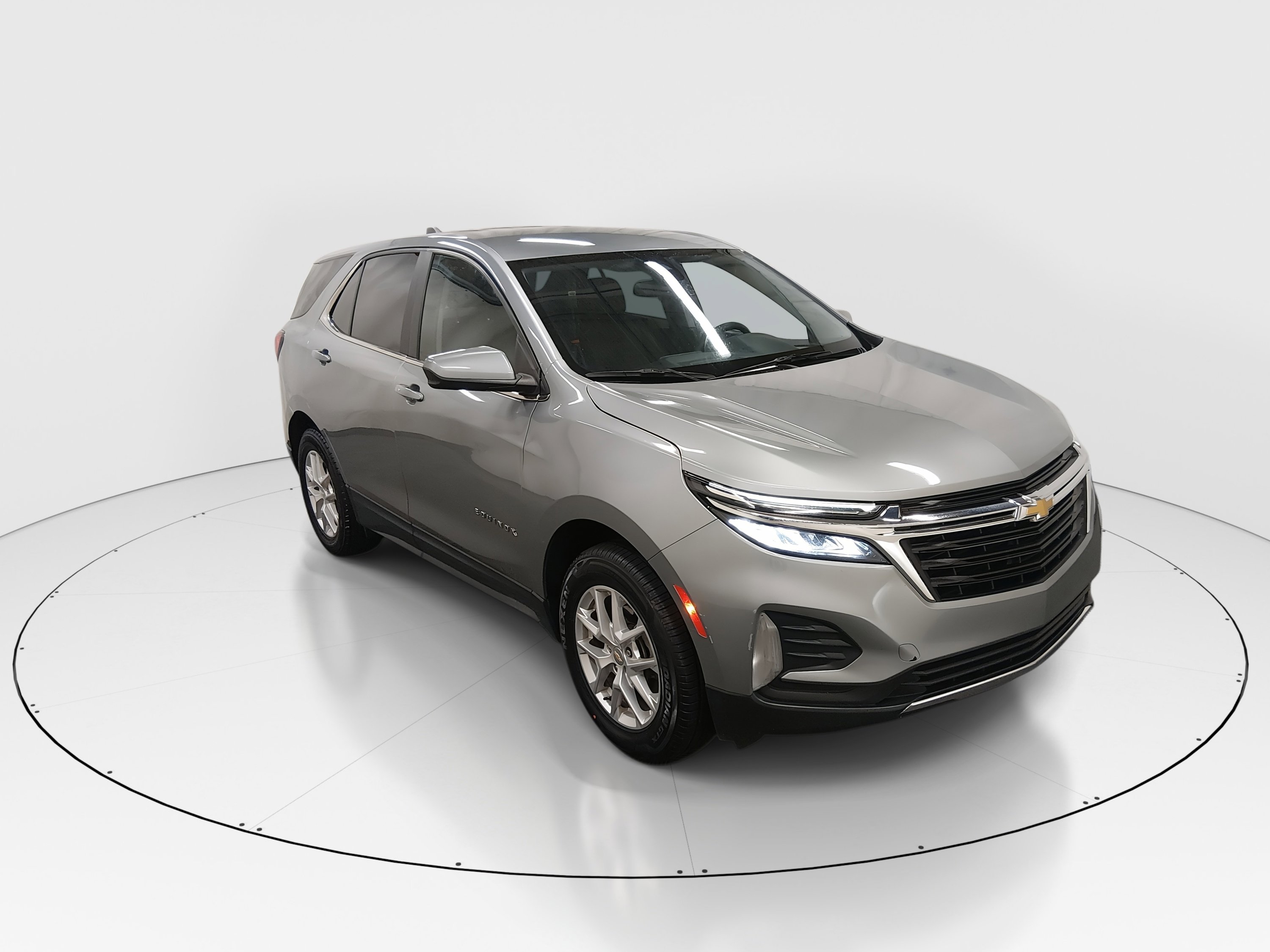 2023 Chevrolet Equinox LT's photo