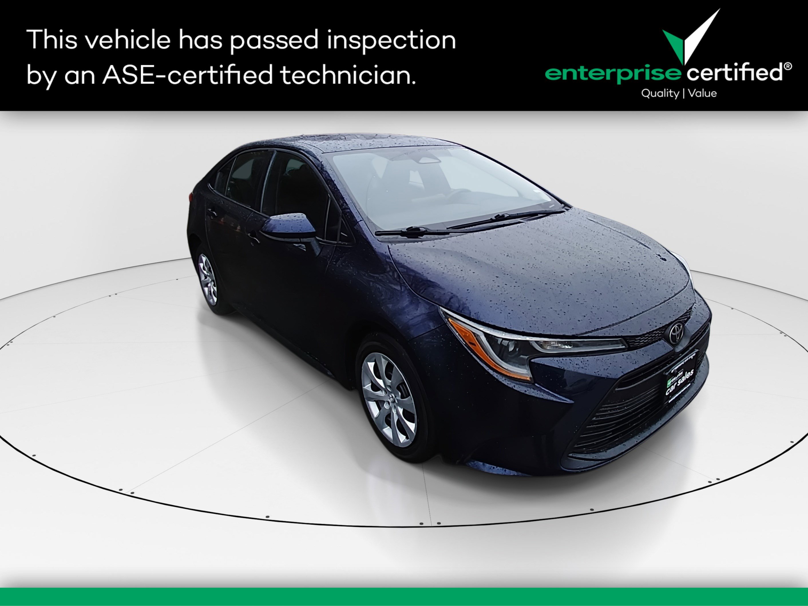 2023 Toyota Corolla LE's photo