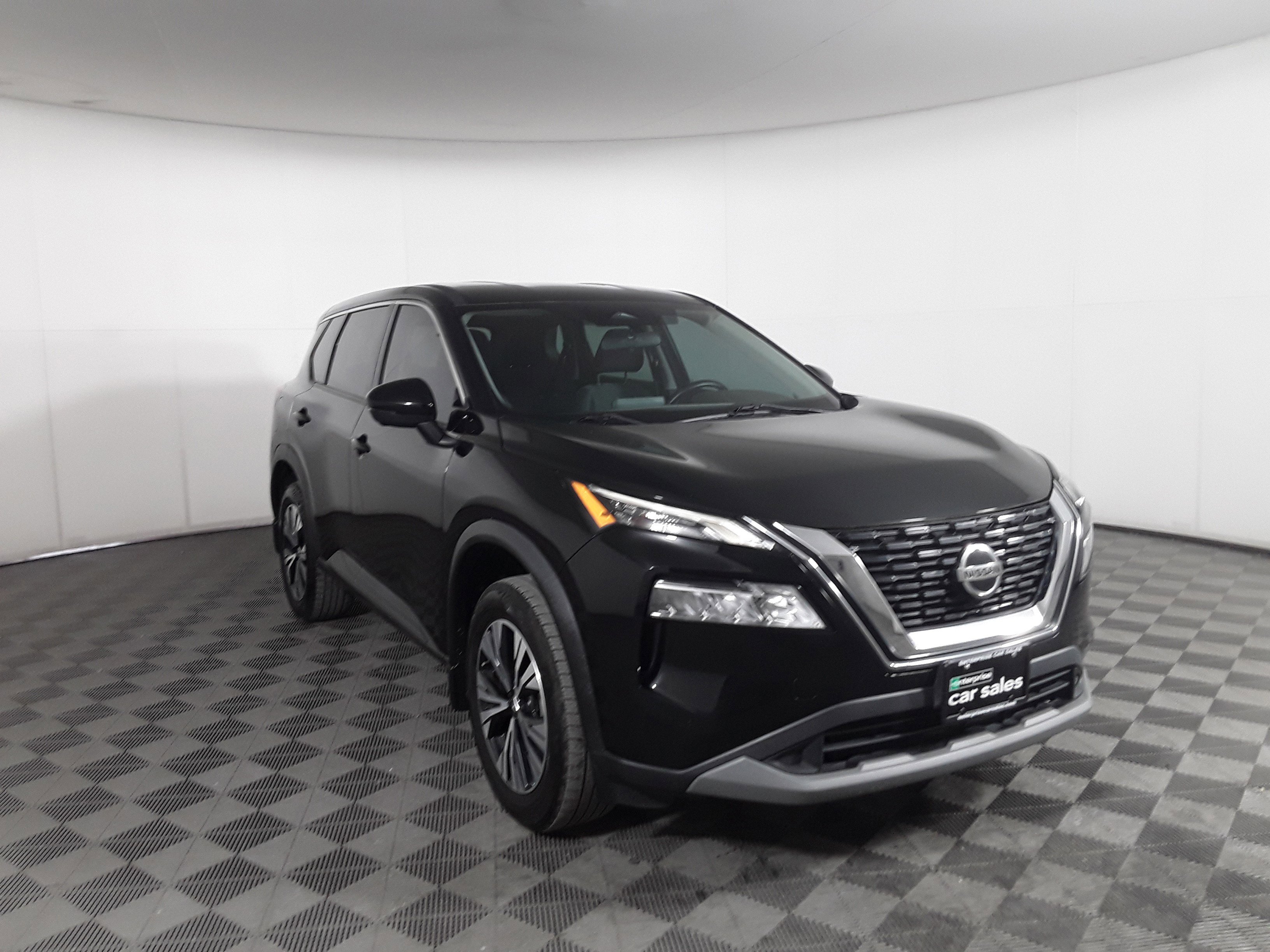 2021 Nissan Rogue FWD SV