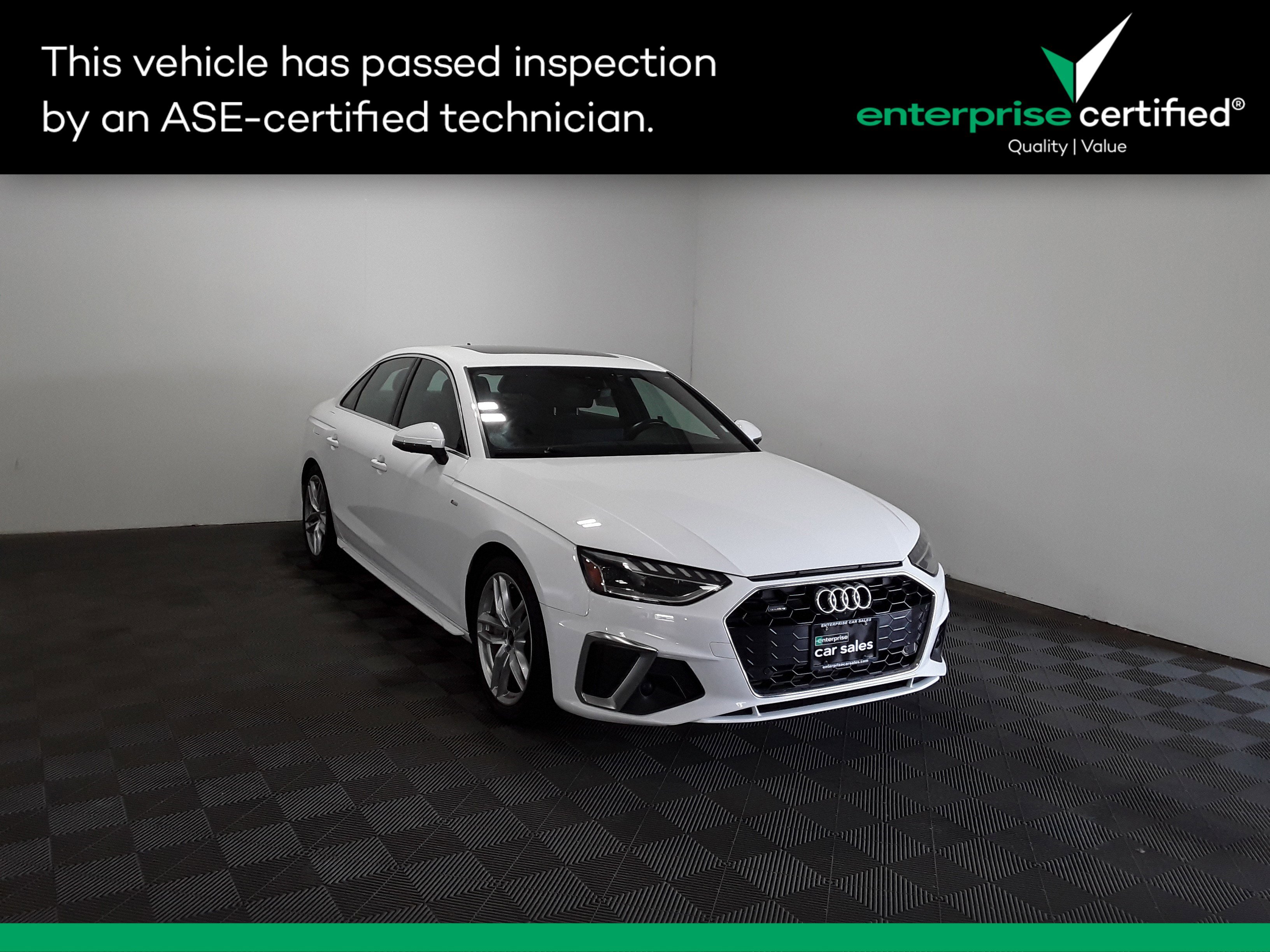 2023 Audi A4 Sedan S line Premium Plus 45 TFSI quattro