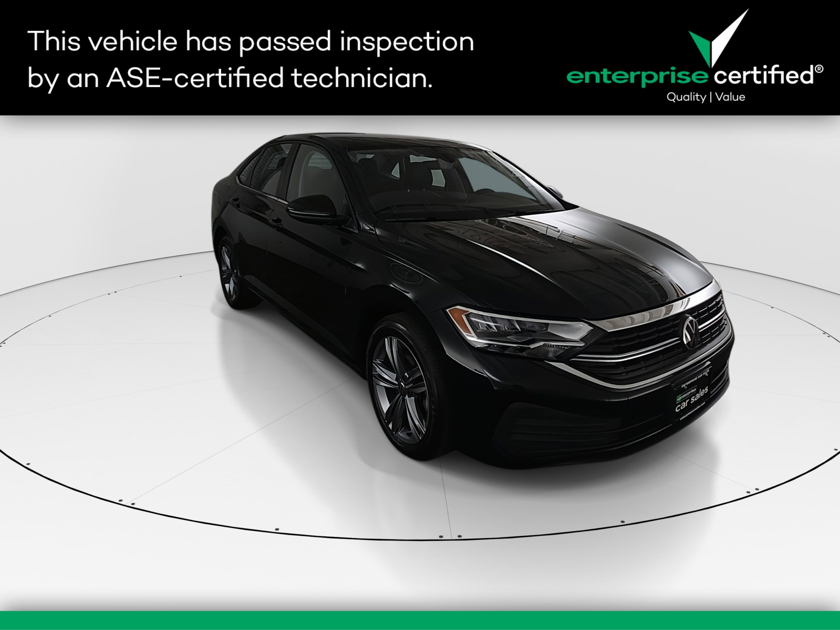 Used 2024 Volkswagen Jetta SE Auto