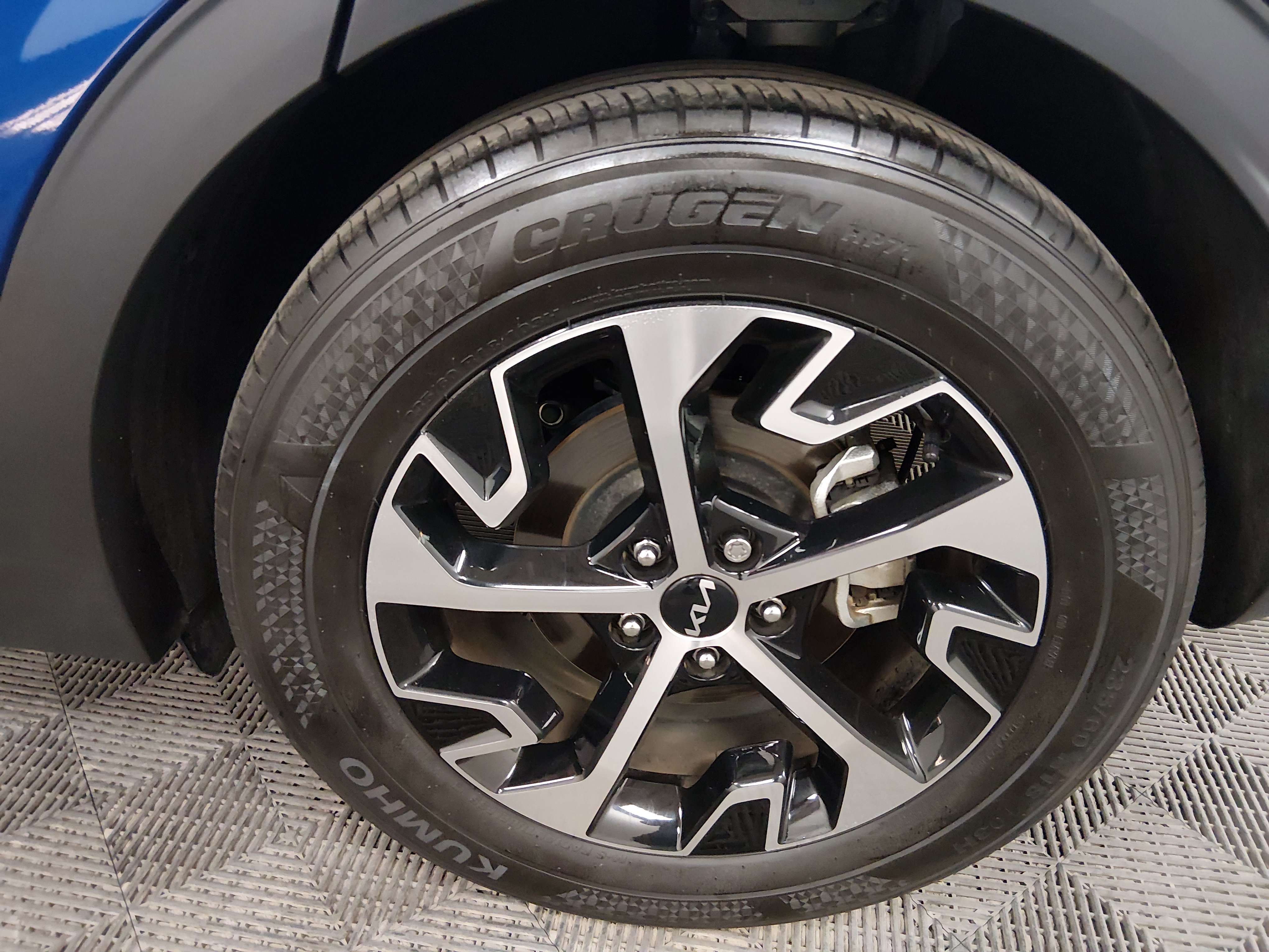 2024 Kia Sportage EX - Photo 10