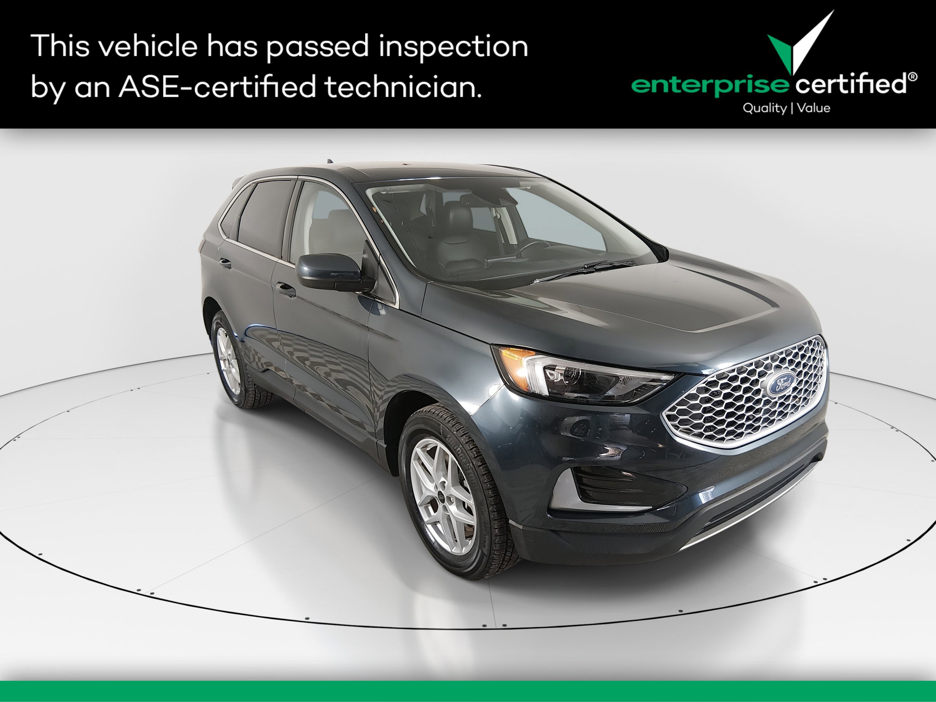 2024 Ford Edge SEL's photo