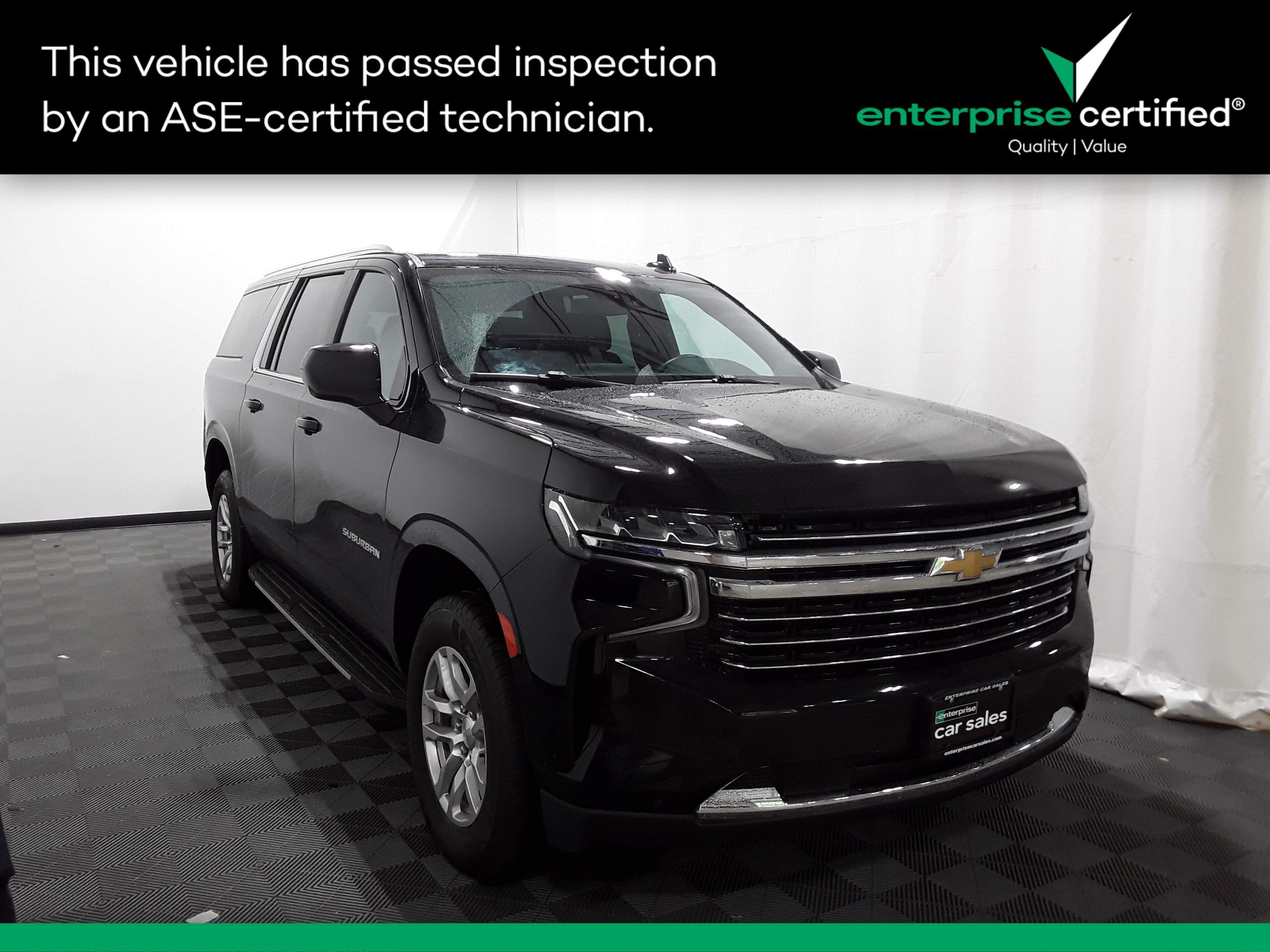 2023 Chevrolet Suburban 4WD 4dr LT