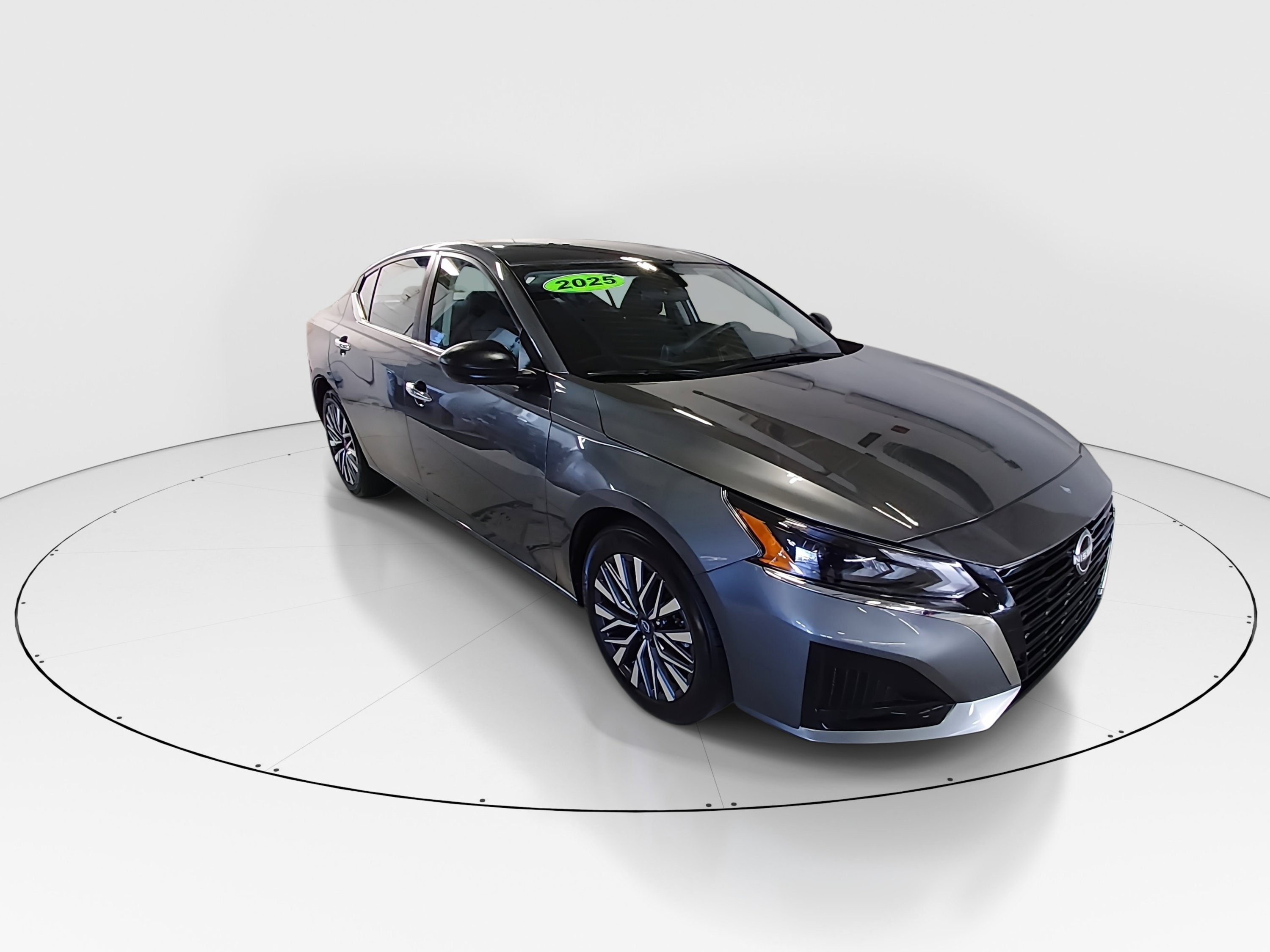 2025 Nissan Altima SV's photo