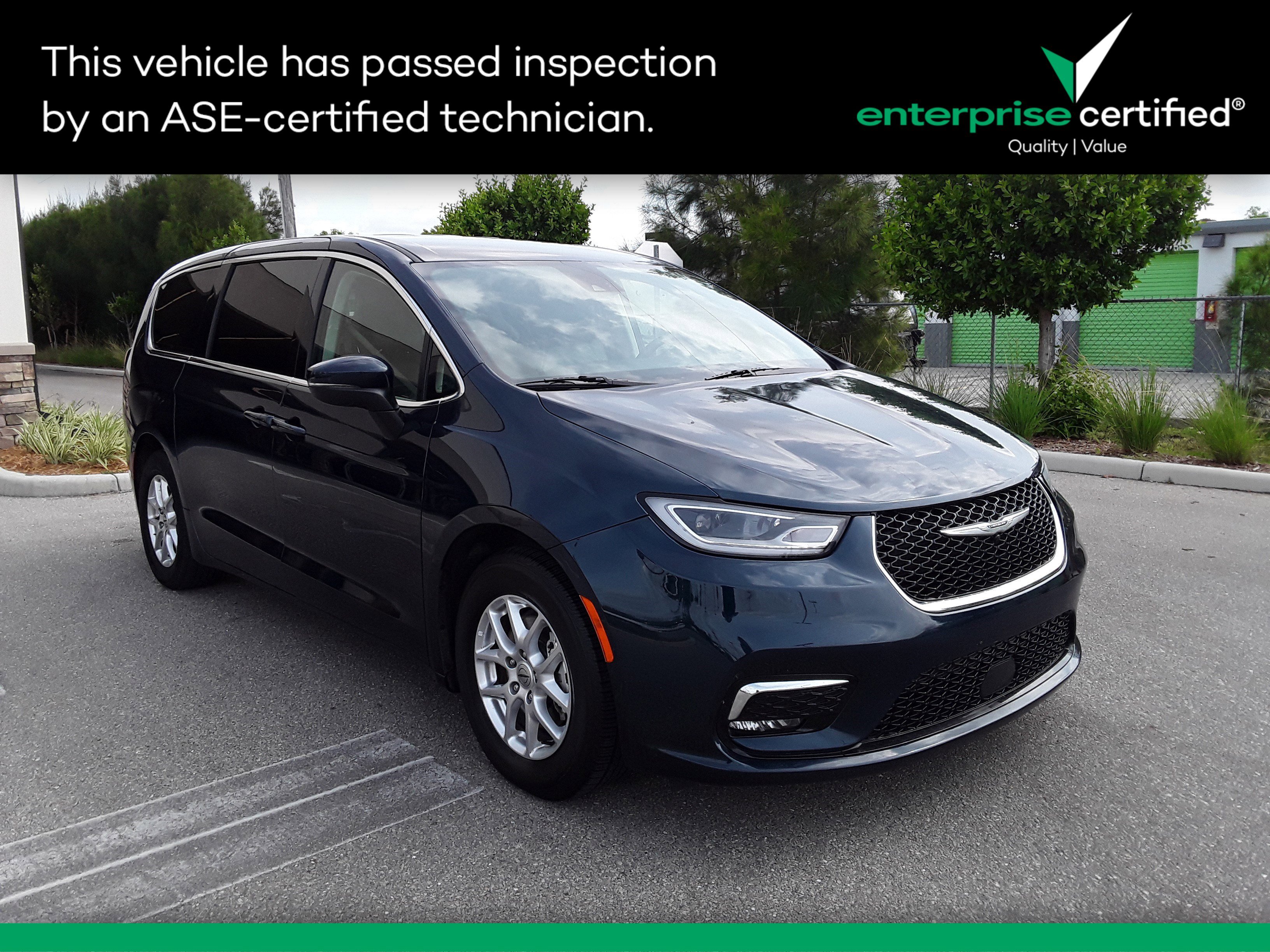 2023 Chrysler Pacifica Touring L FWD