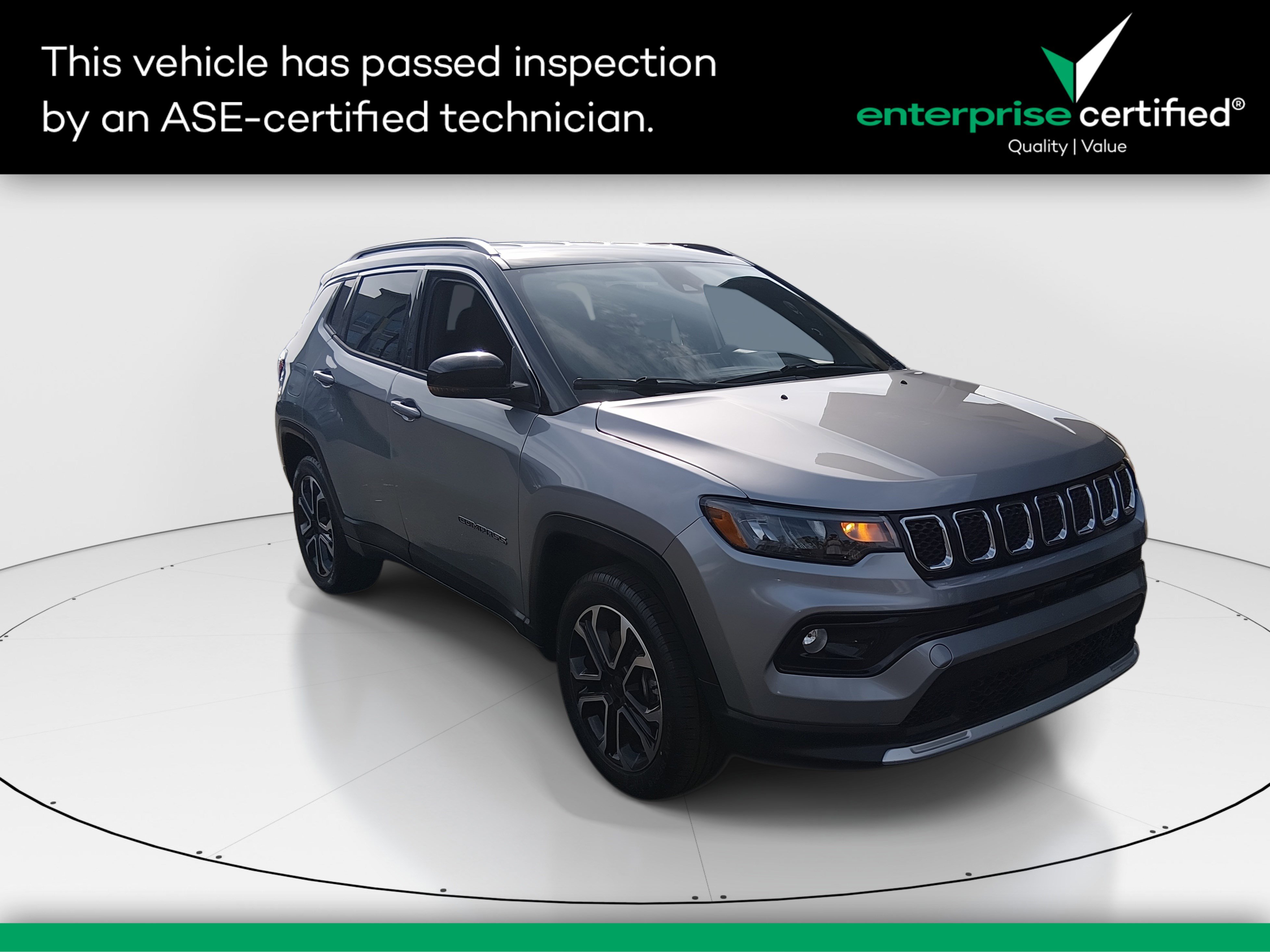 2023 Jeep Compass Limited's photo