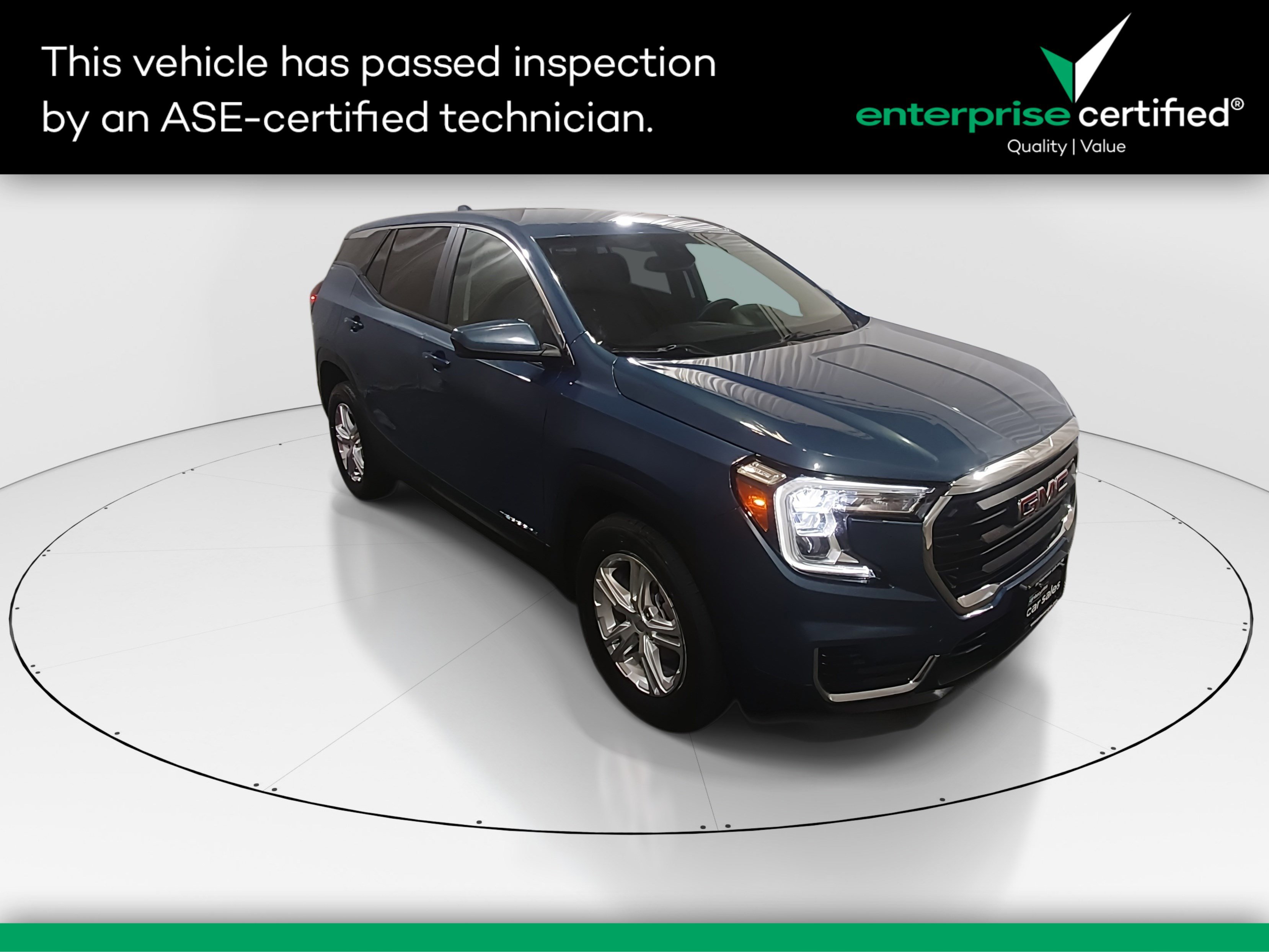 2024 GMC Terrain SLE's photo