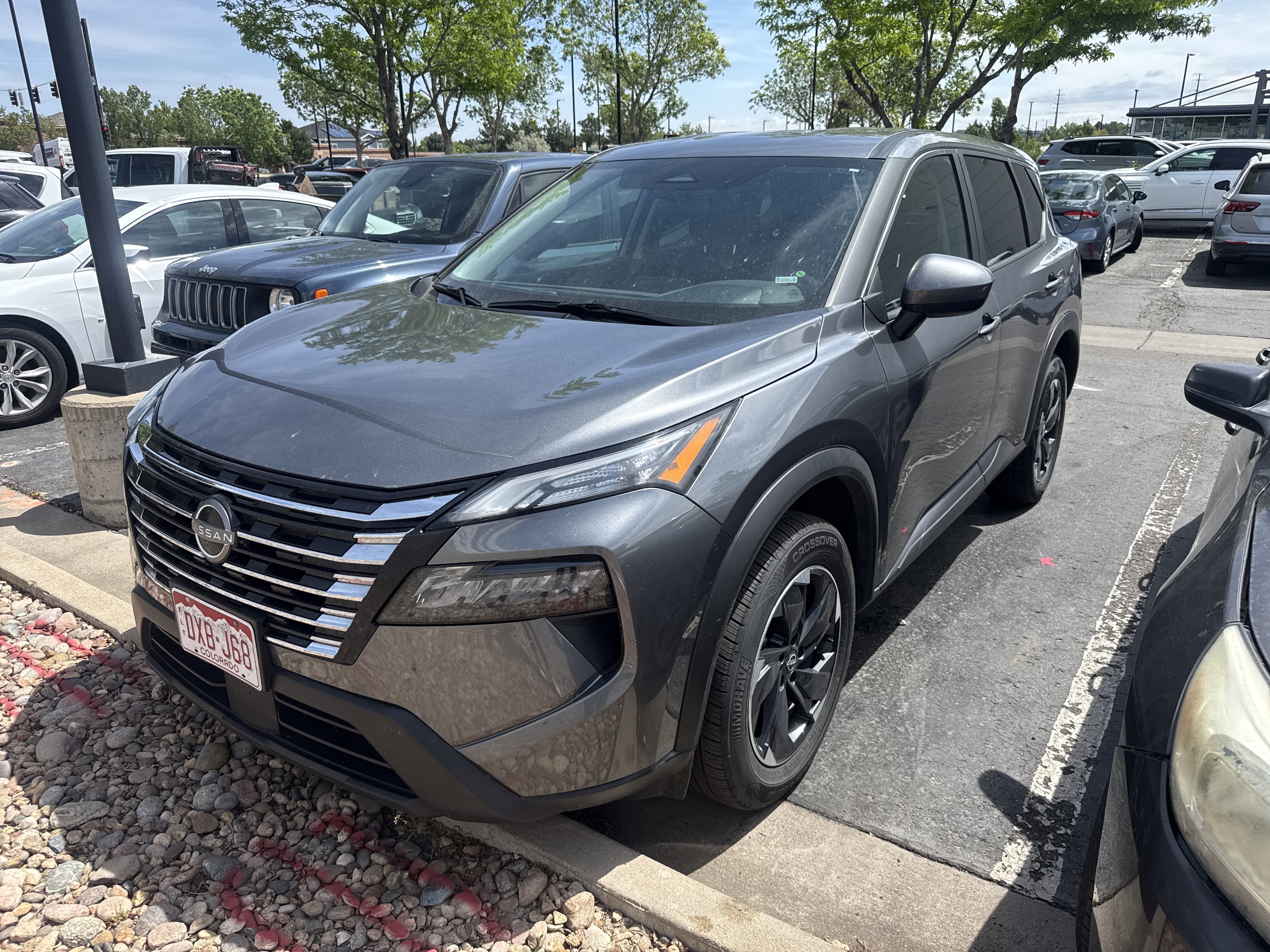 Used 2025 Nissan Rogue AWD SV