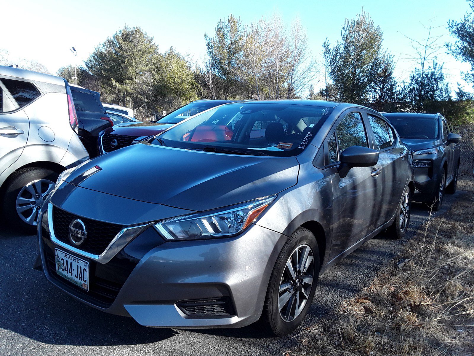 2022 Nissan Versa SV CVT