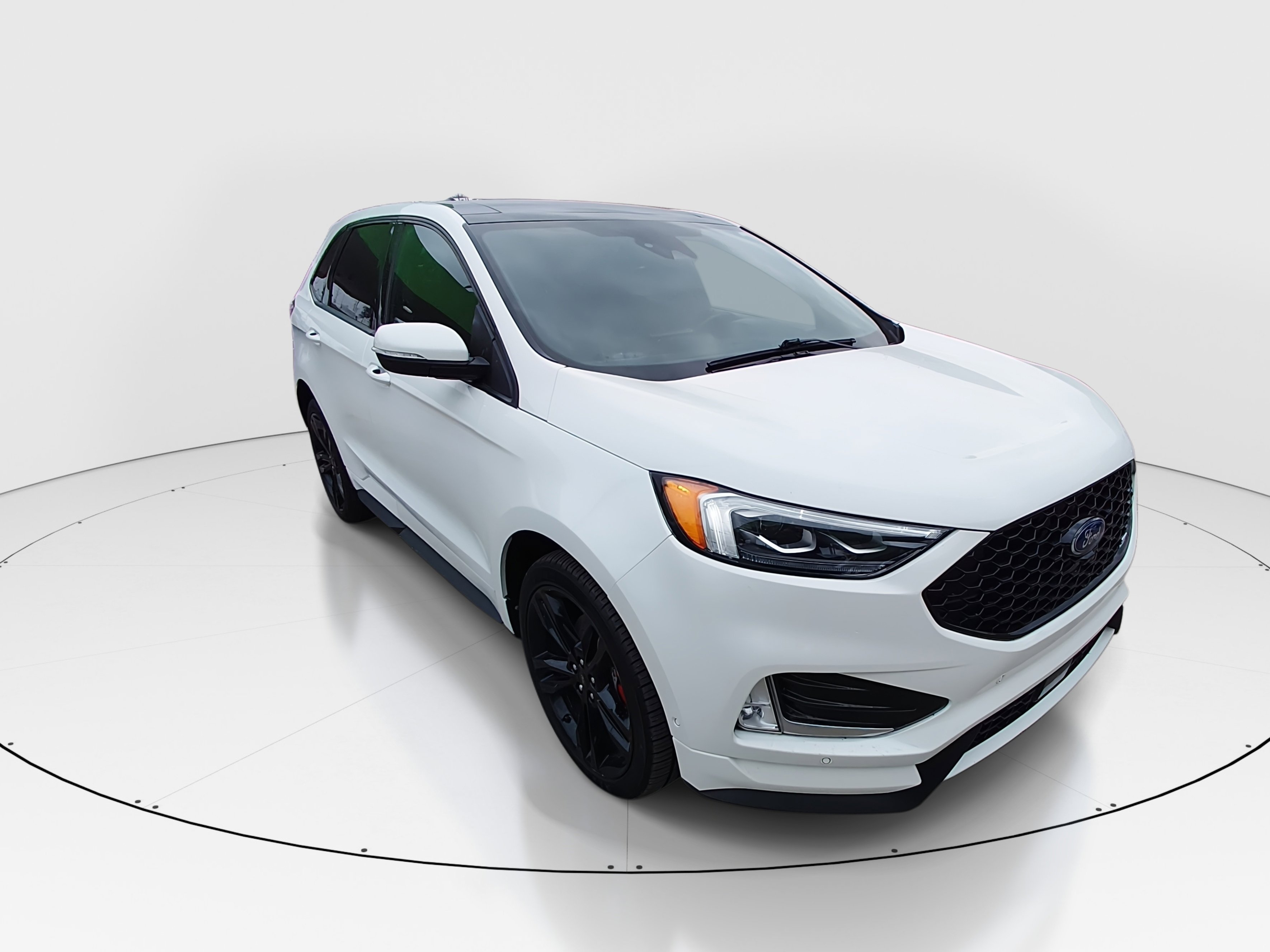 2021 Ford Edge ST's photo