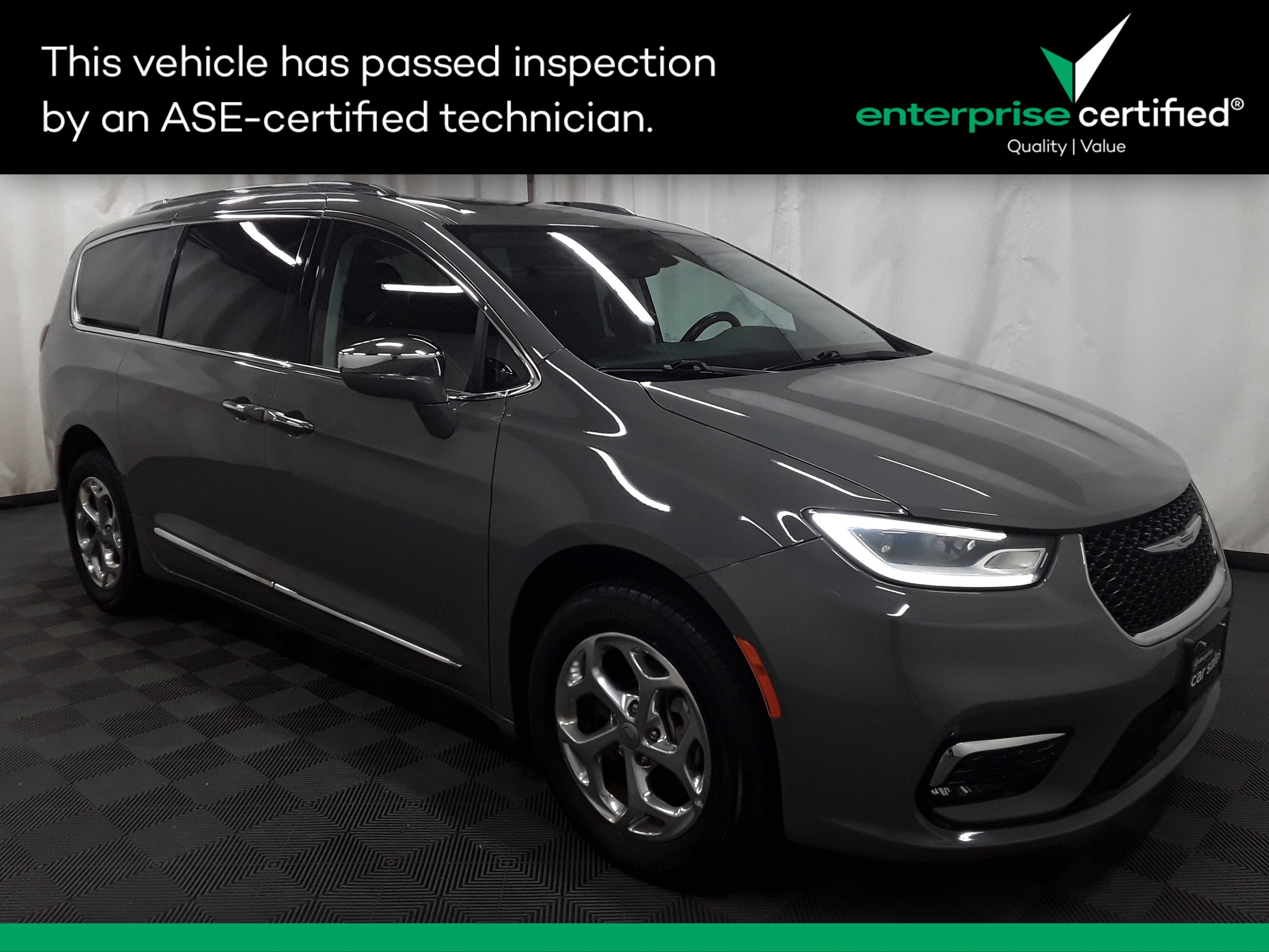 Used 2021 Chrysler Pacifica Limited AWD