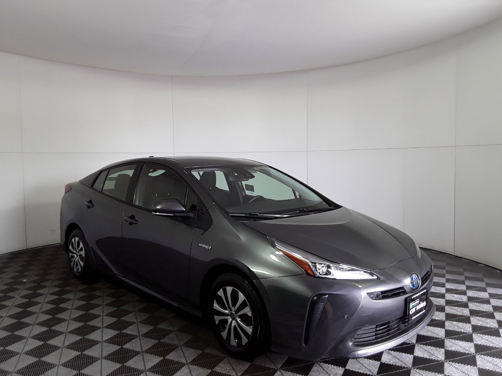 2022 Toyota Prius LE