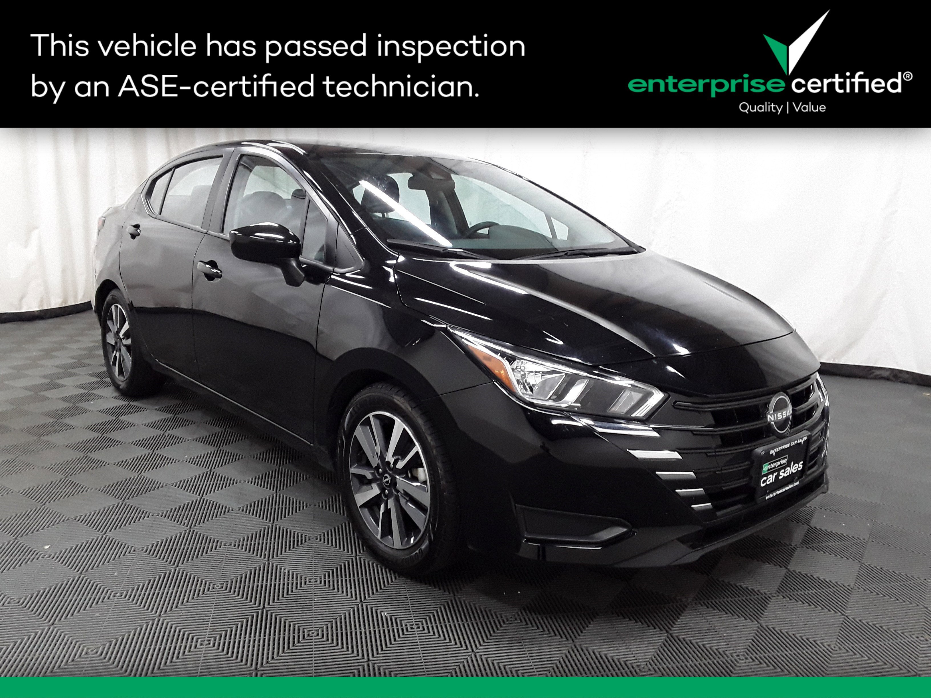 Used 2023 Nissan Versa SV CVT