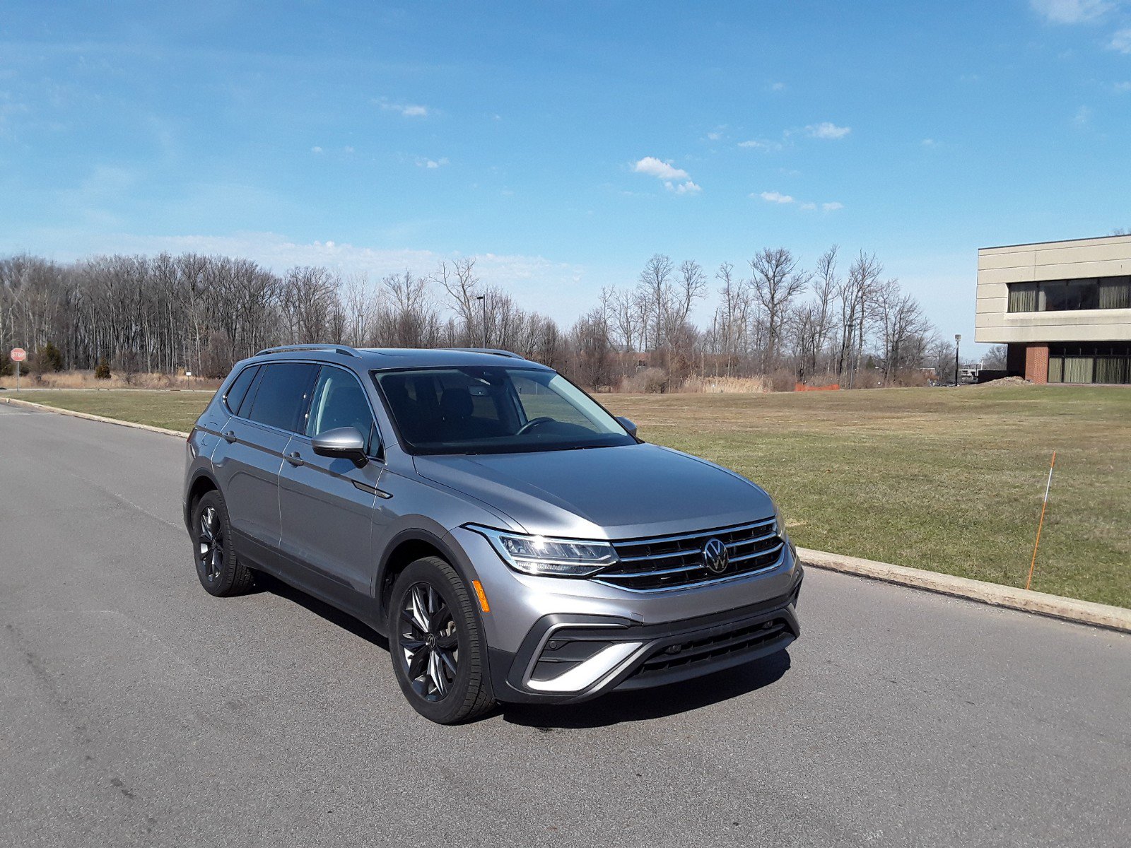 2022 Volkswagen Tiguan 2.0T SE 4MOTION