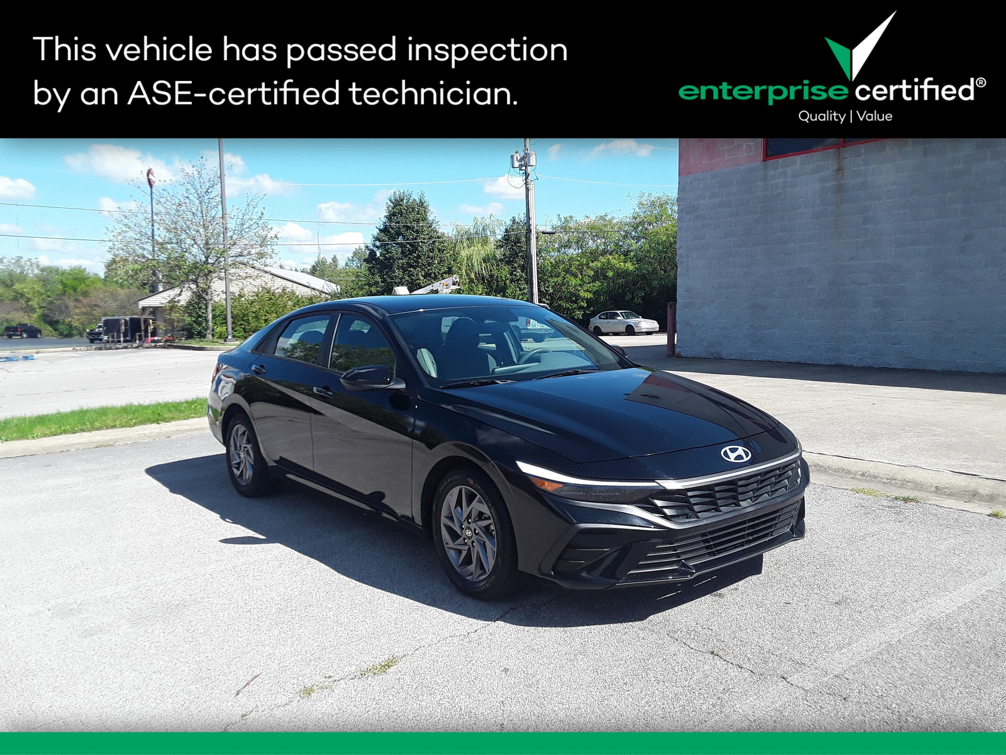 Used 2024 Hyundai Elantra SEL IVT