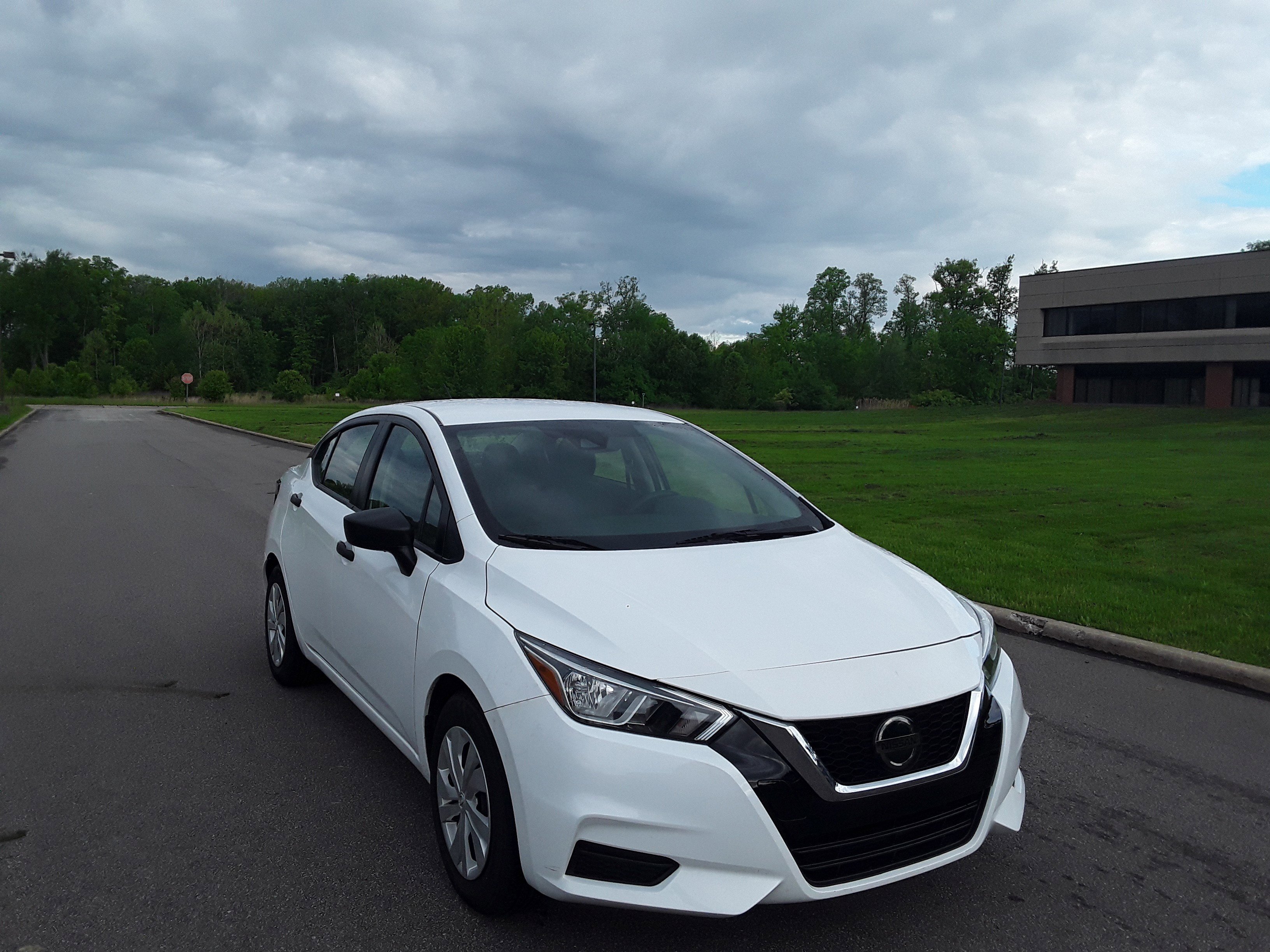 2021 Nissan Versa S CVT